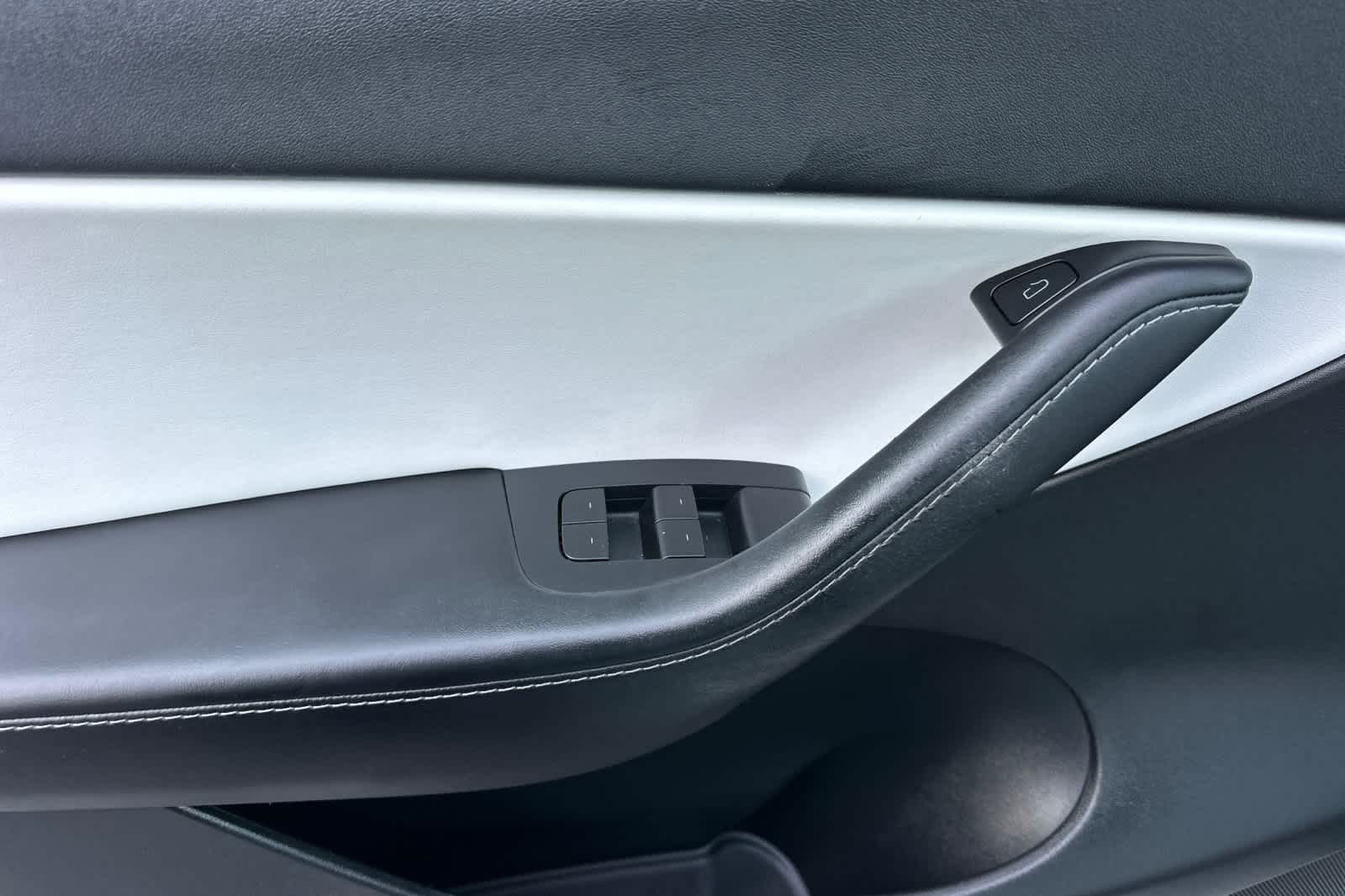 Thumbnail: 2021 Tesla Model Y - 12