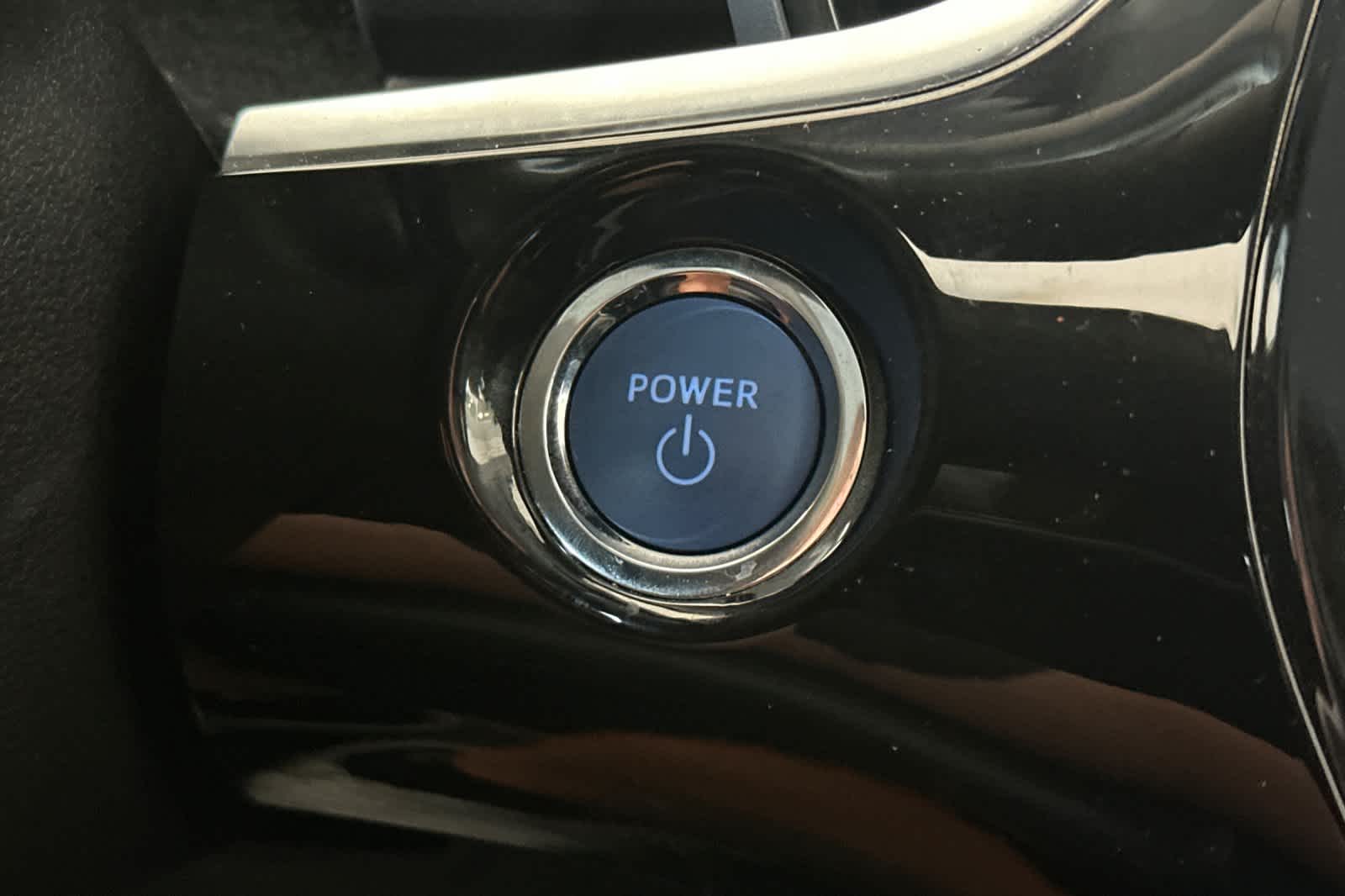 2021 Toyota Prius Prime XLE 24