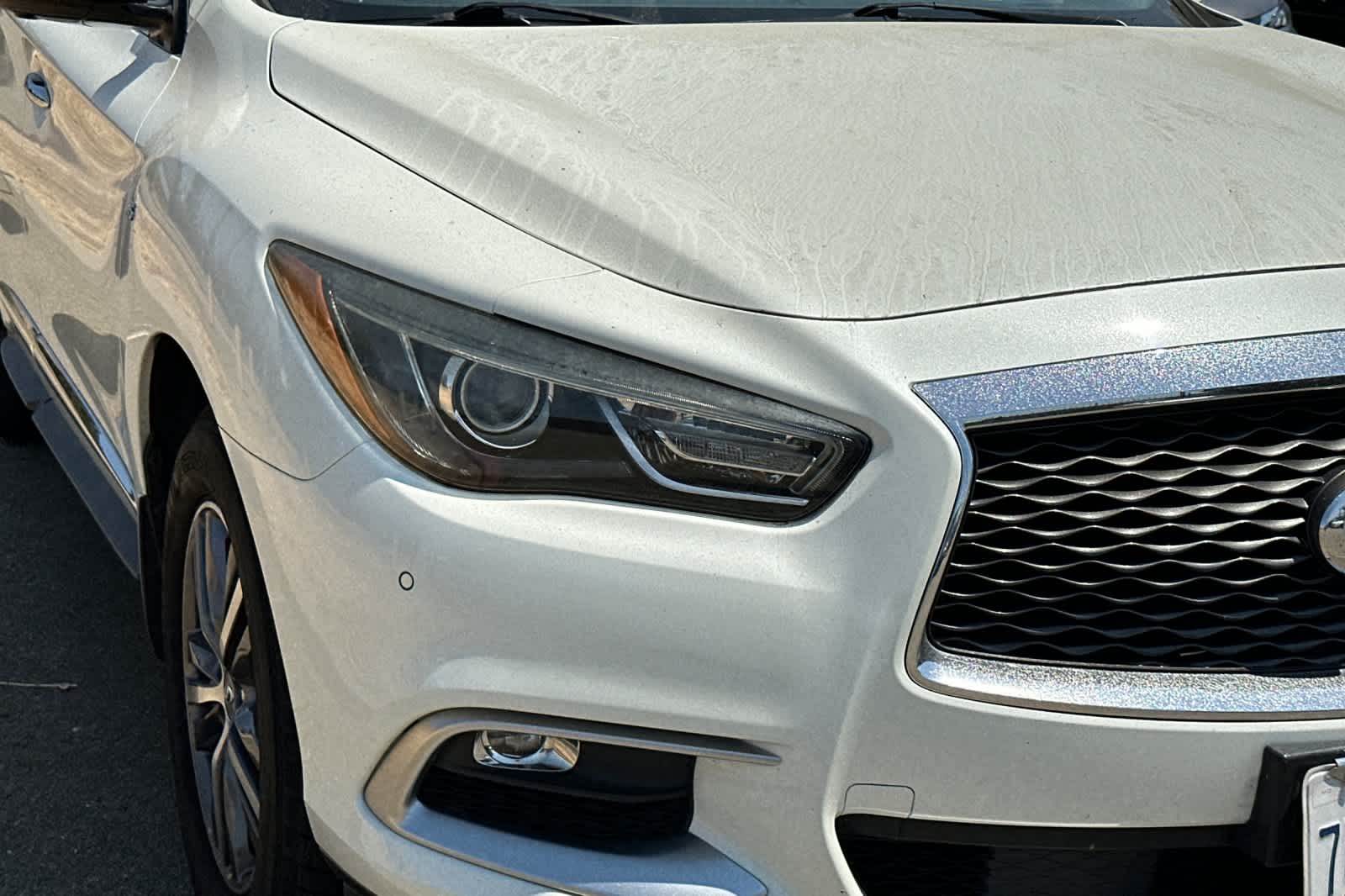 Thumbnail: 2016 INFINITI QX60 - 8