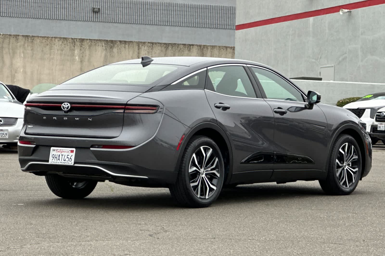 Thumbnail: 2023 Toyota Crown - 2