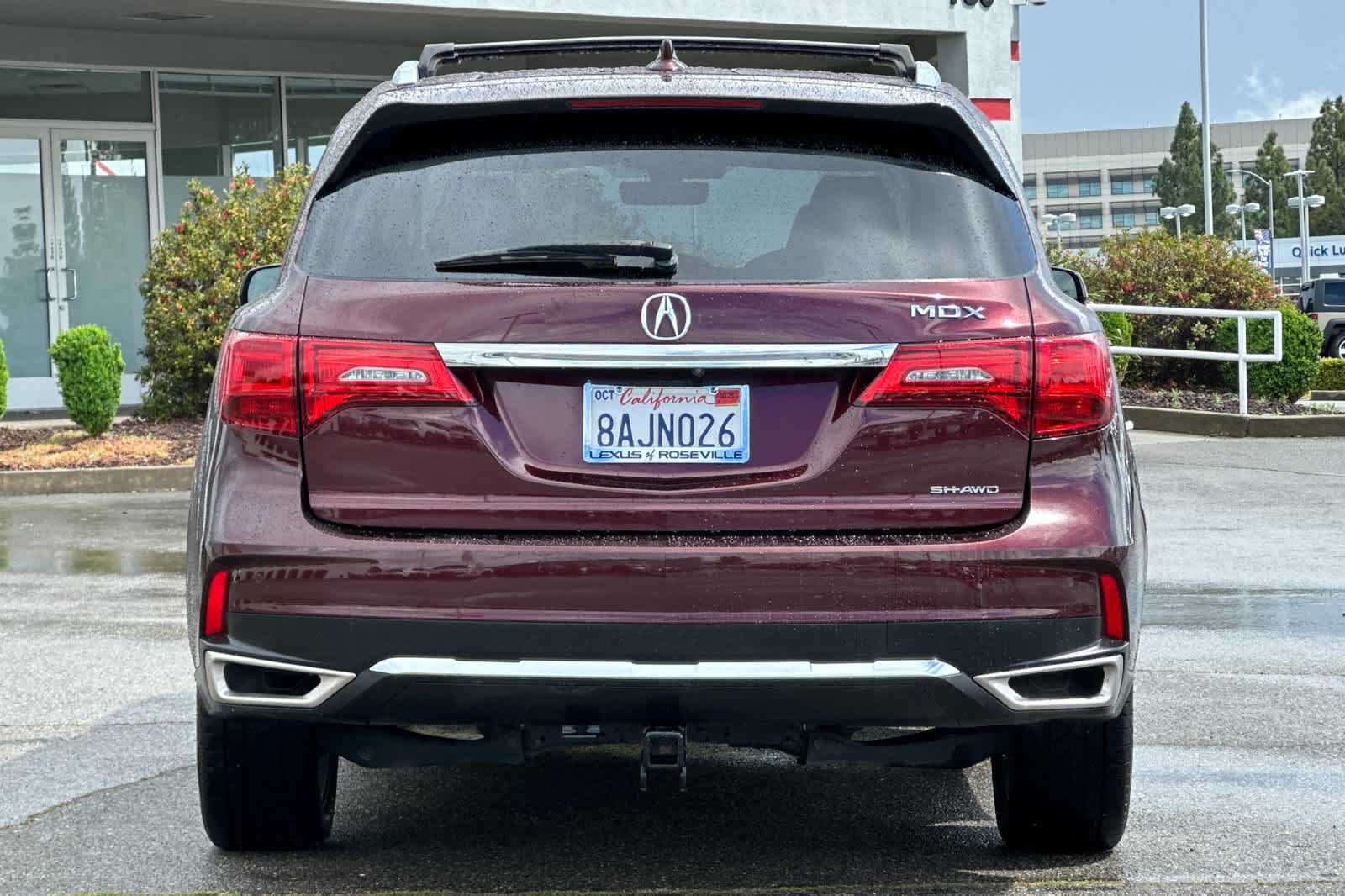 Thumbnail: 2017 Acura MDX - 8