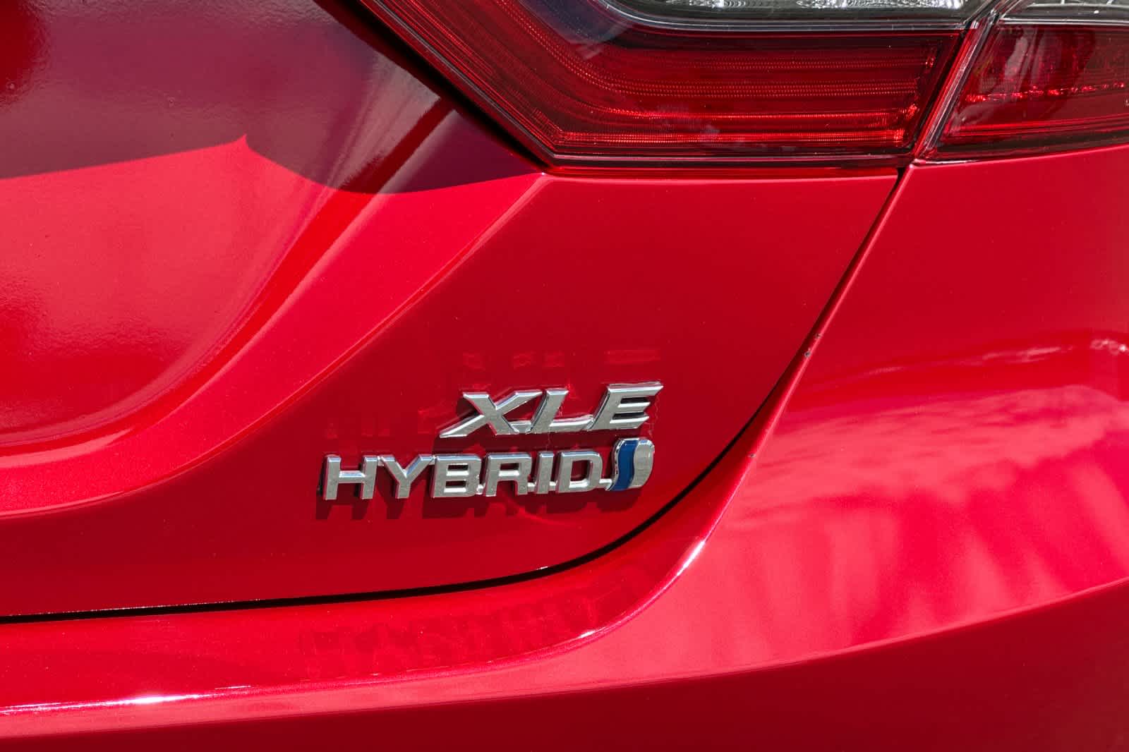 Thumbnail: 2023 Toyota Camry - 31