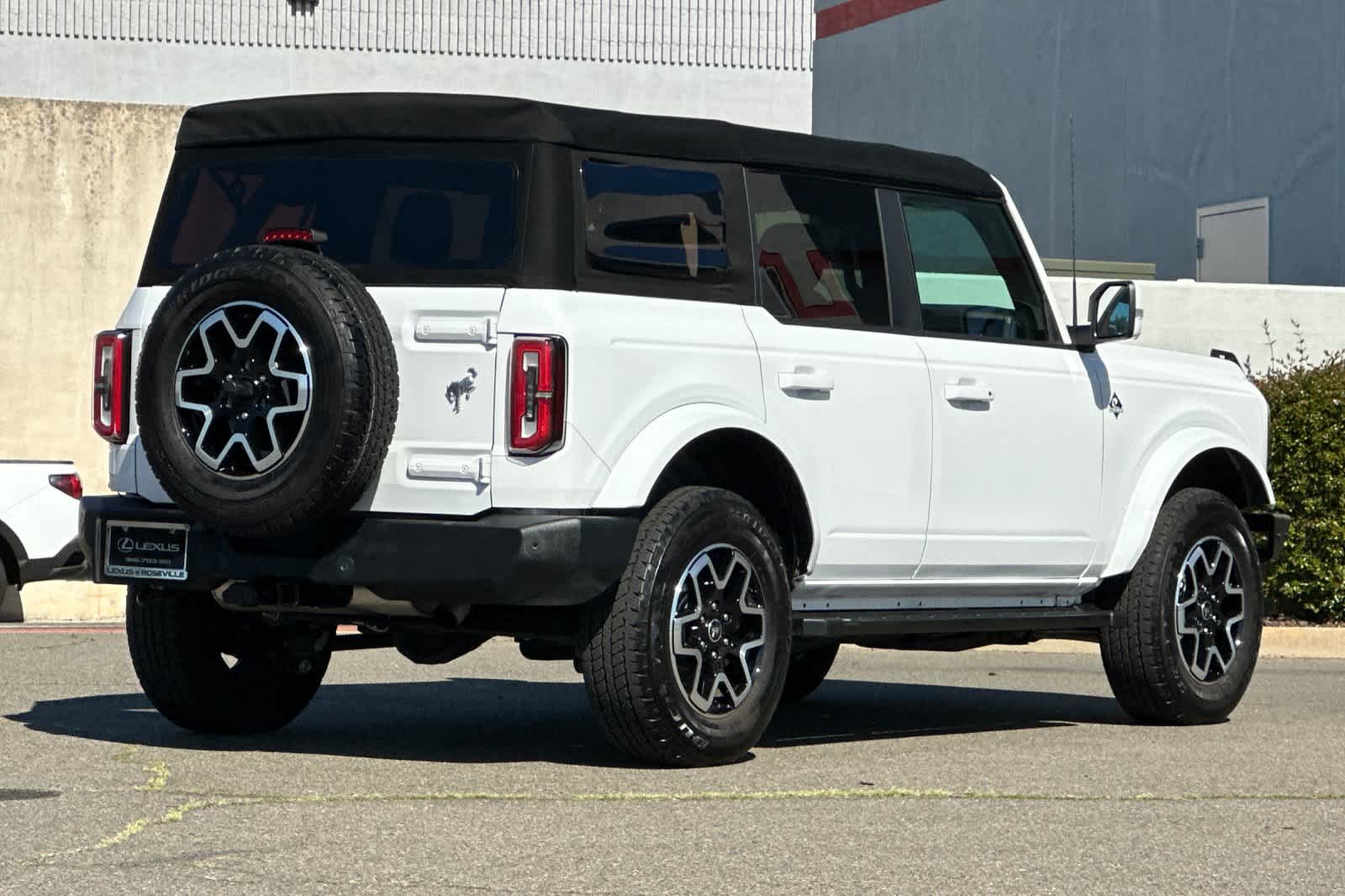 Thumbnail: 2022 Ford Bronco - 2