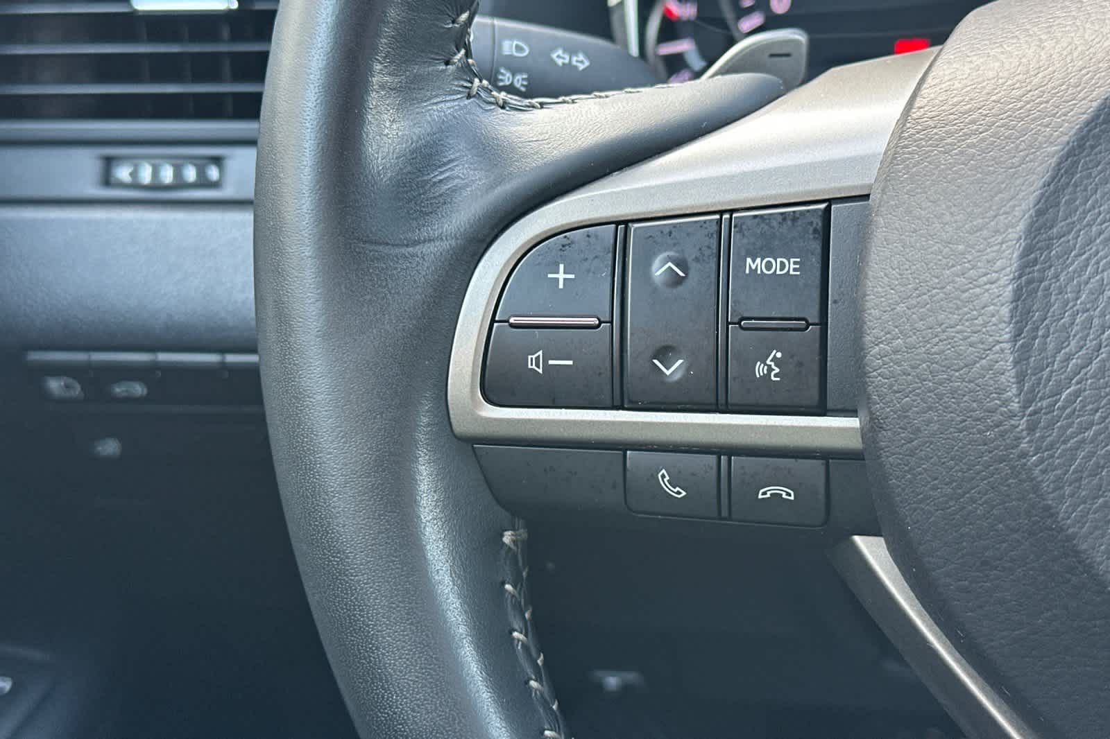 Thumbnail: 2022 Lexus RX - 26