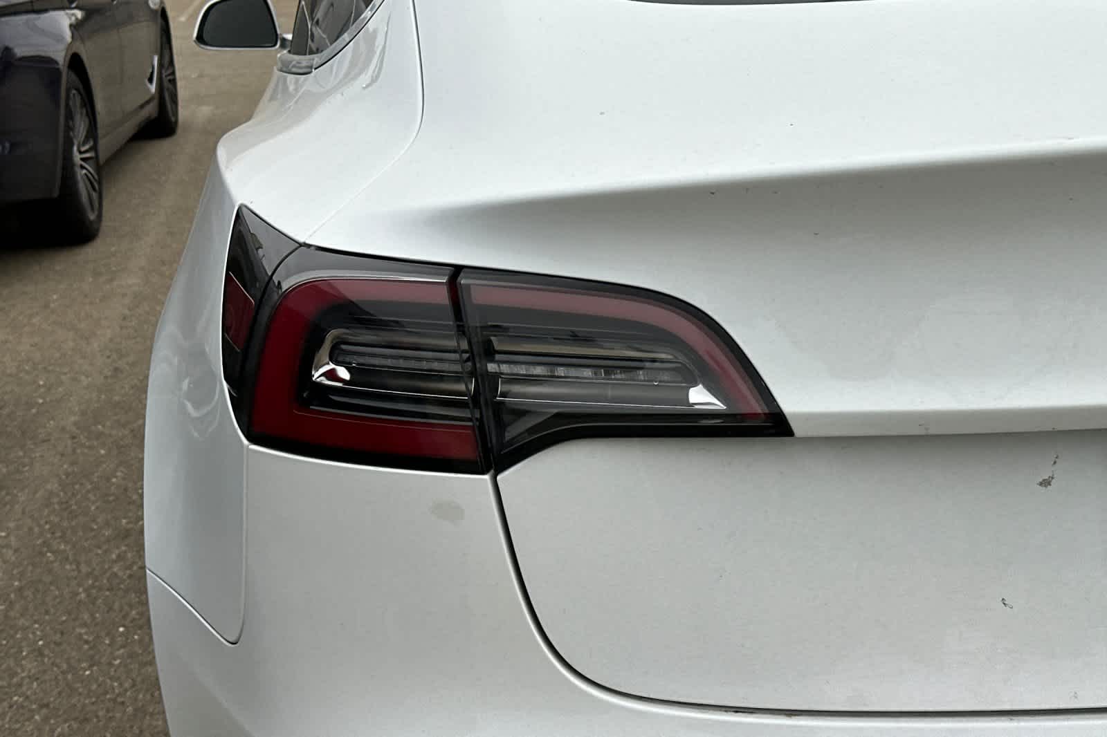 Thumbnail: 2018 Tesla Model 3 - 14