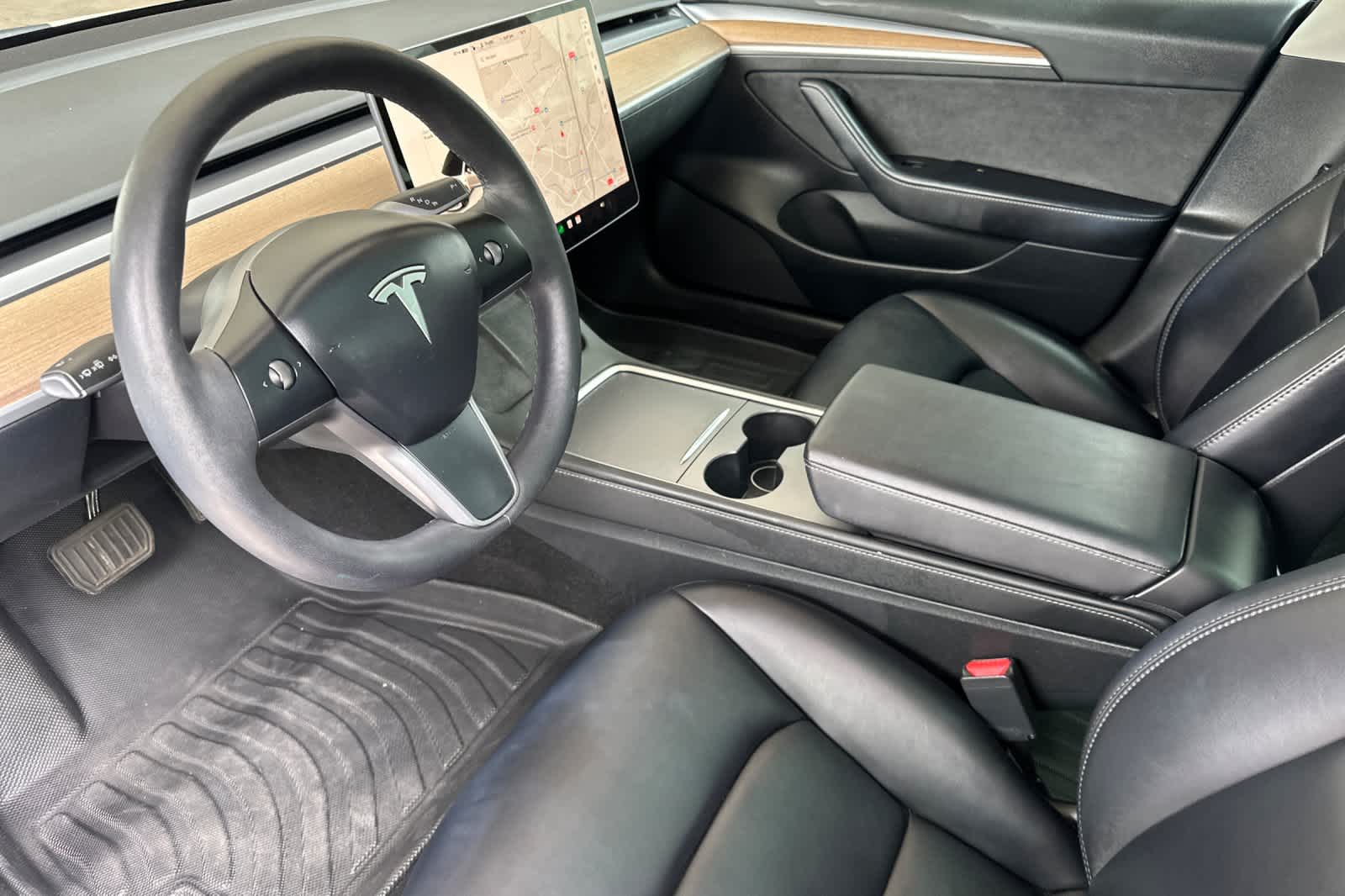 Thumbnail: 2023 Tesla Model 3 - 11