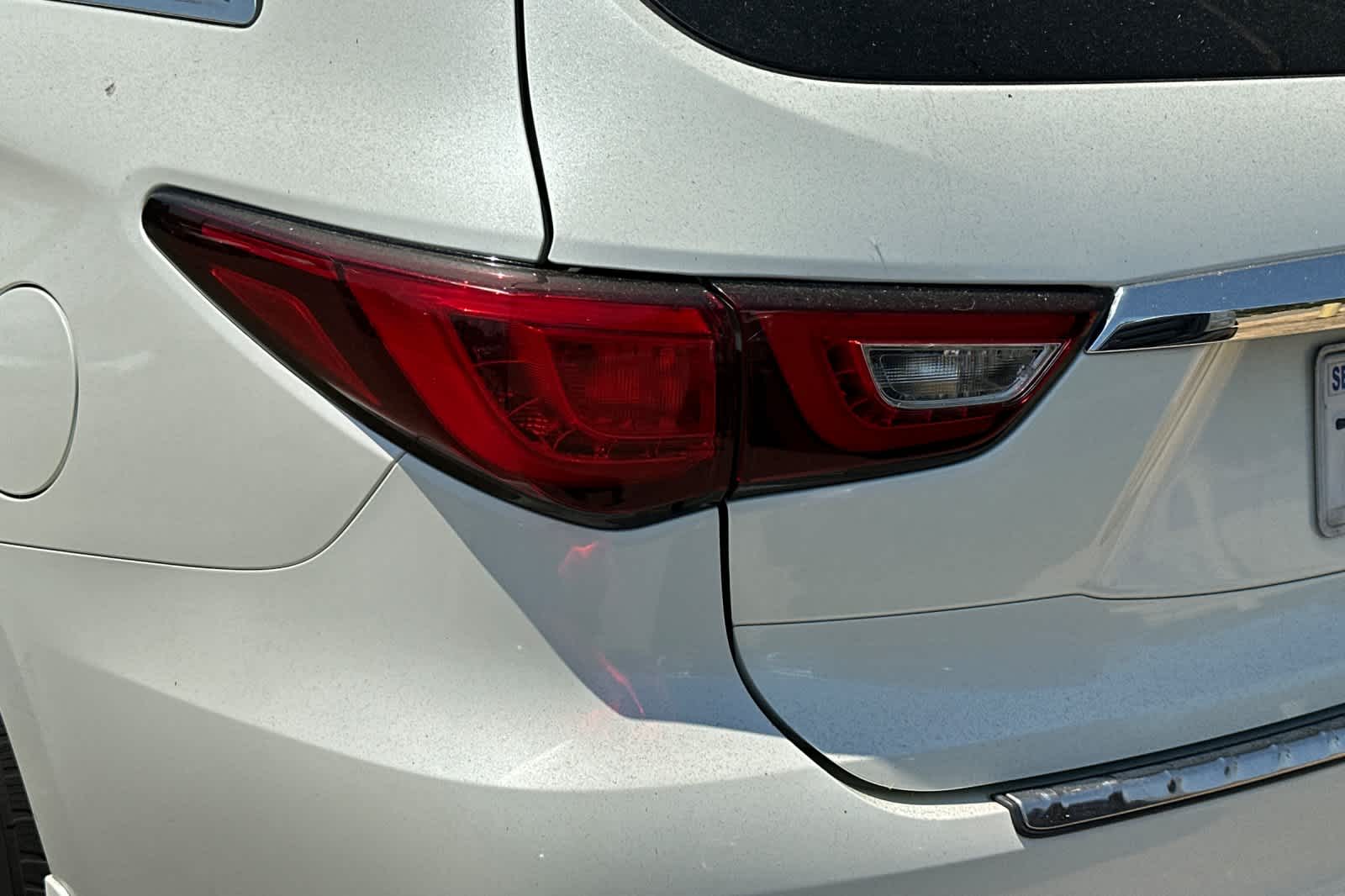 Thumbnail: 2016 INFINITI QX60 - 15