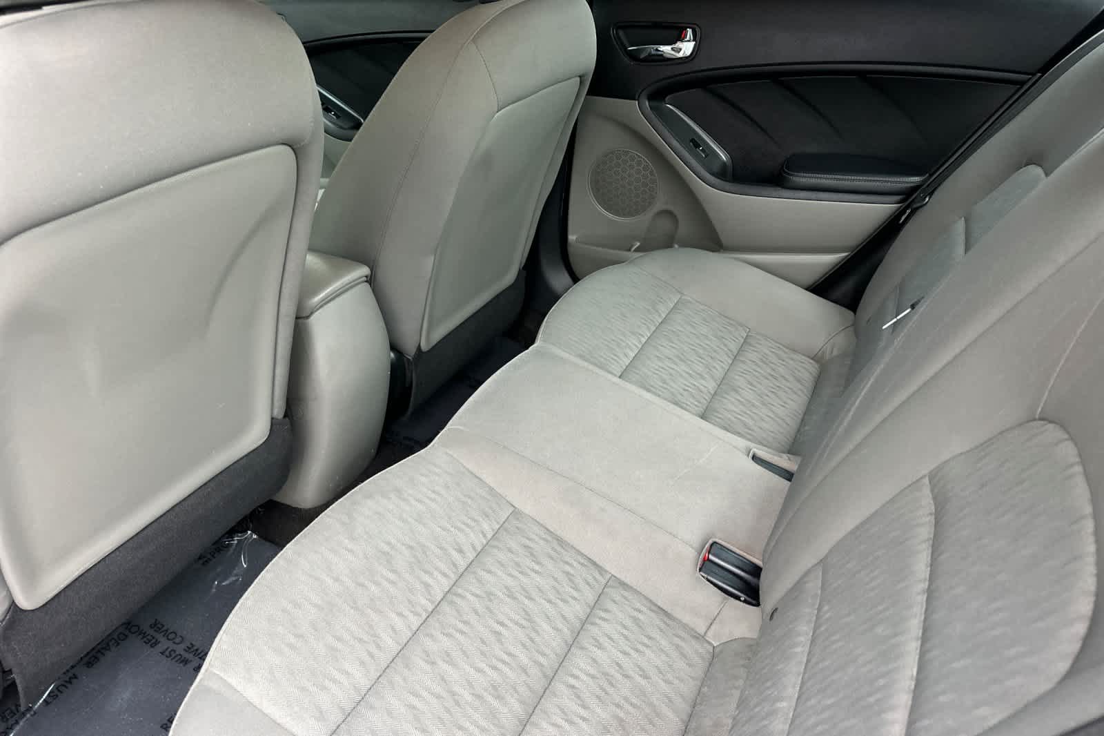 Thumbnail: 2015 Kia Forte - 4