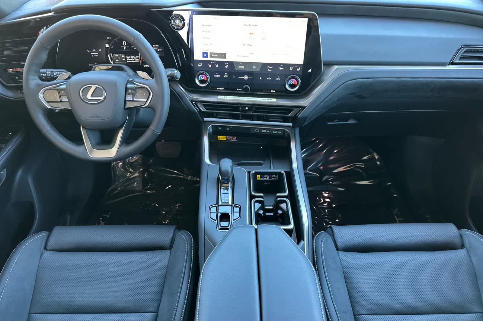 Thumbnail: 2026 Lexus TX - 3