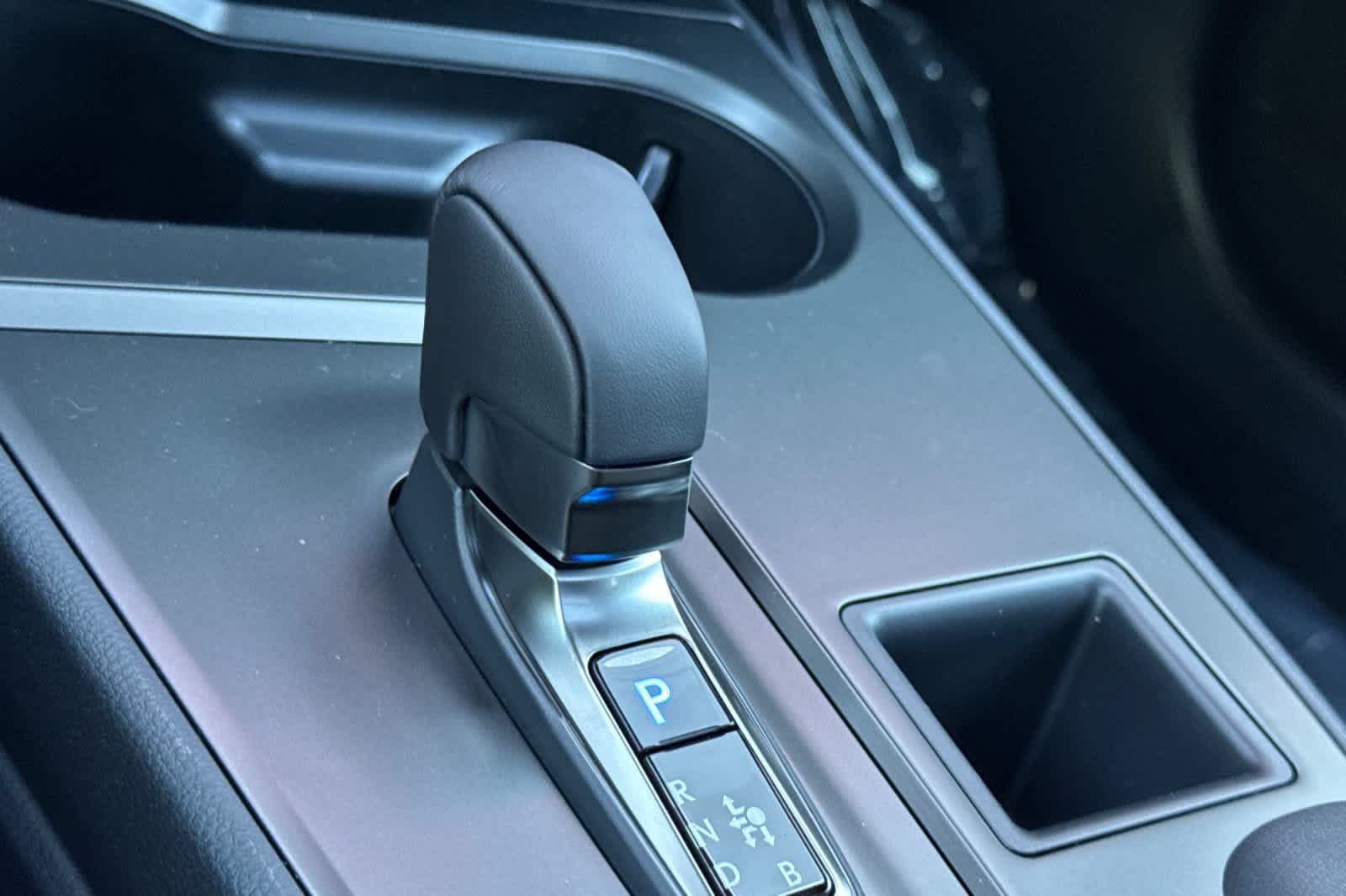 Thumbnail: 2026 Lexus UX - 23