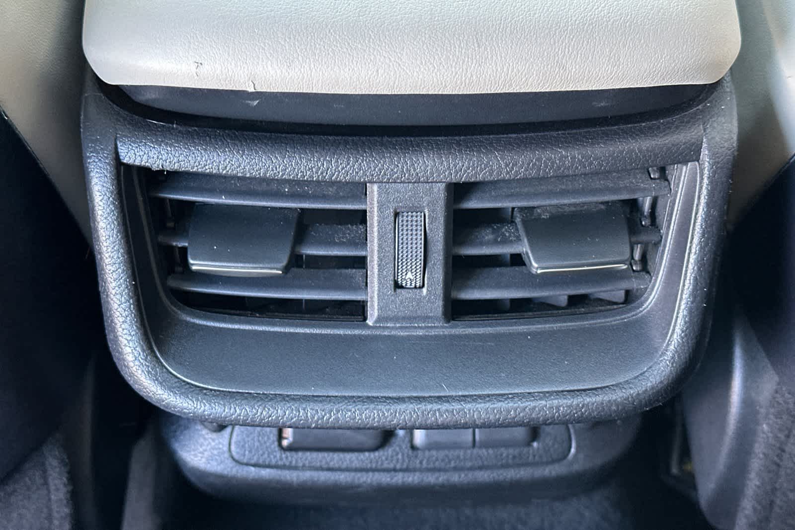 Thumbnail: 2023 Lexus ES - 14