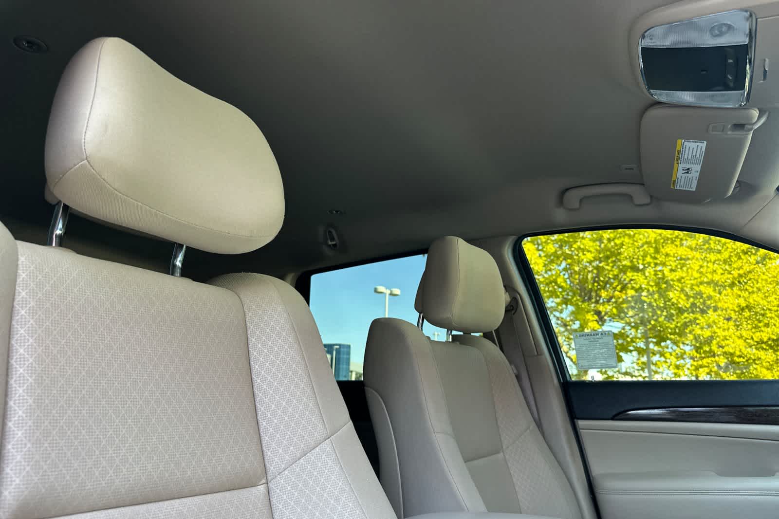Thumbnail: 2018 Jeep Grand Cherokee - 18