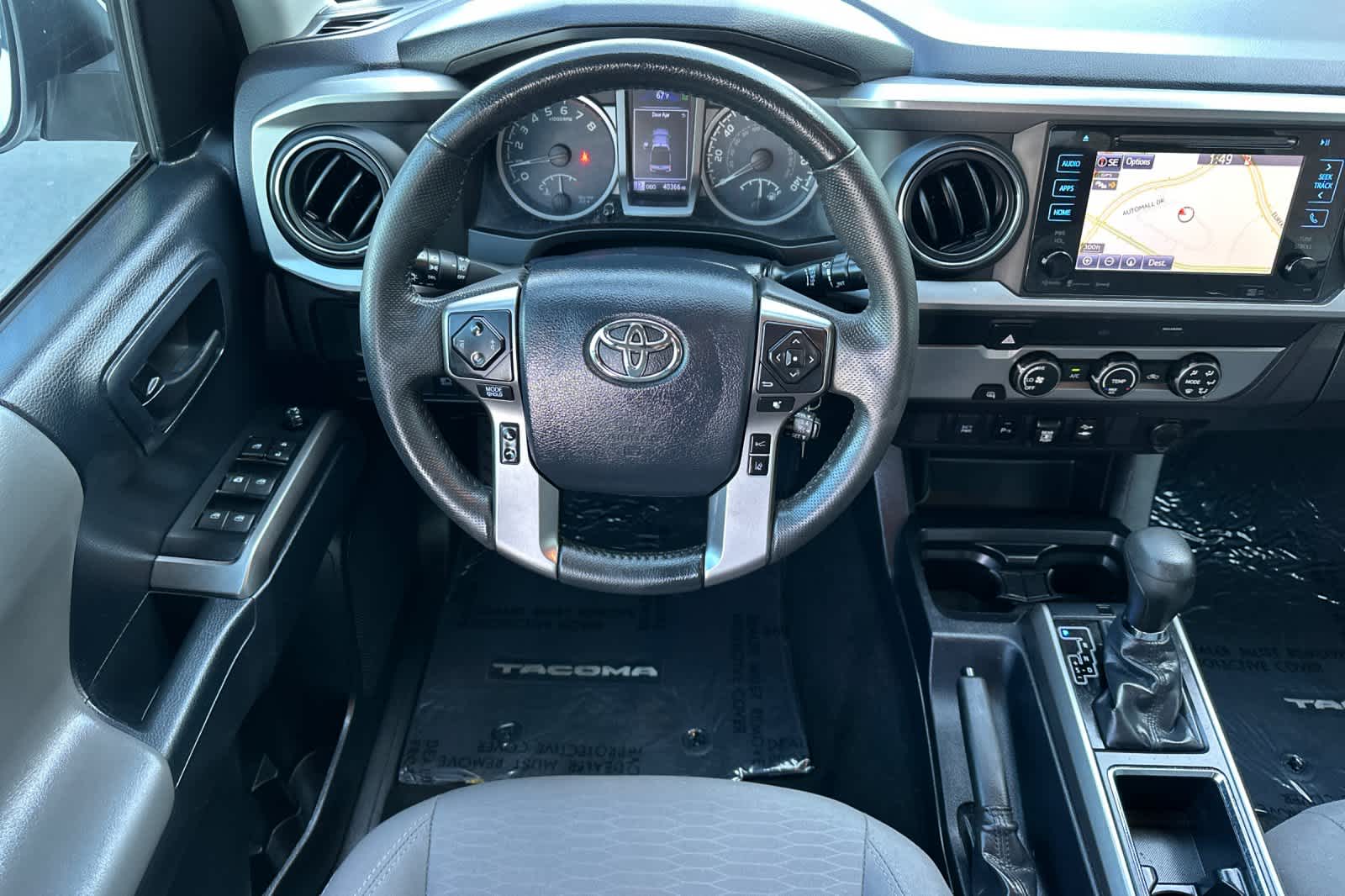 Thumbnail: 2019 Toyota Tacoma - 14