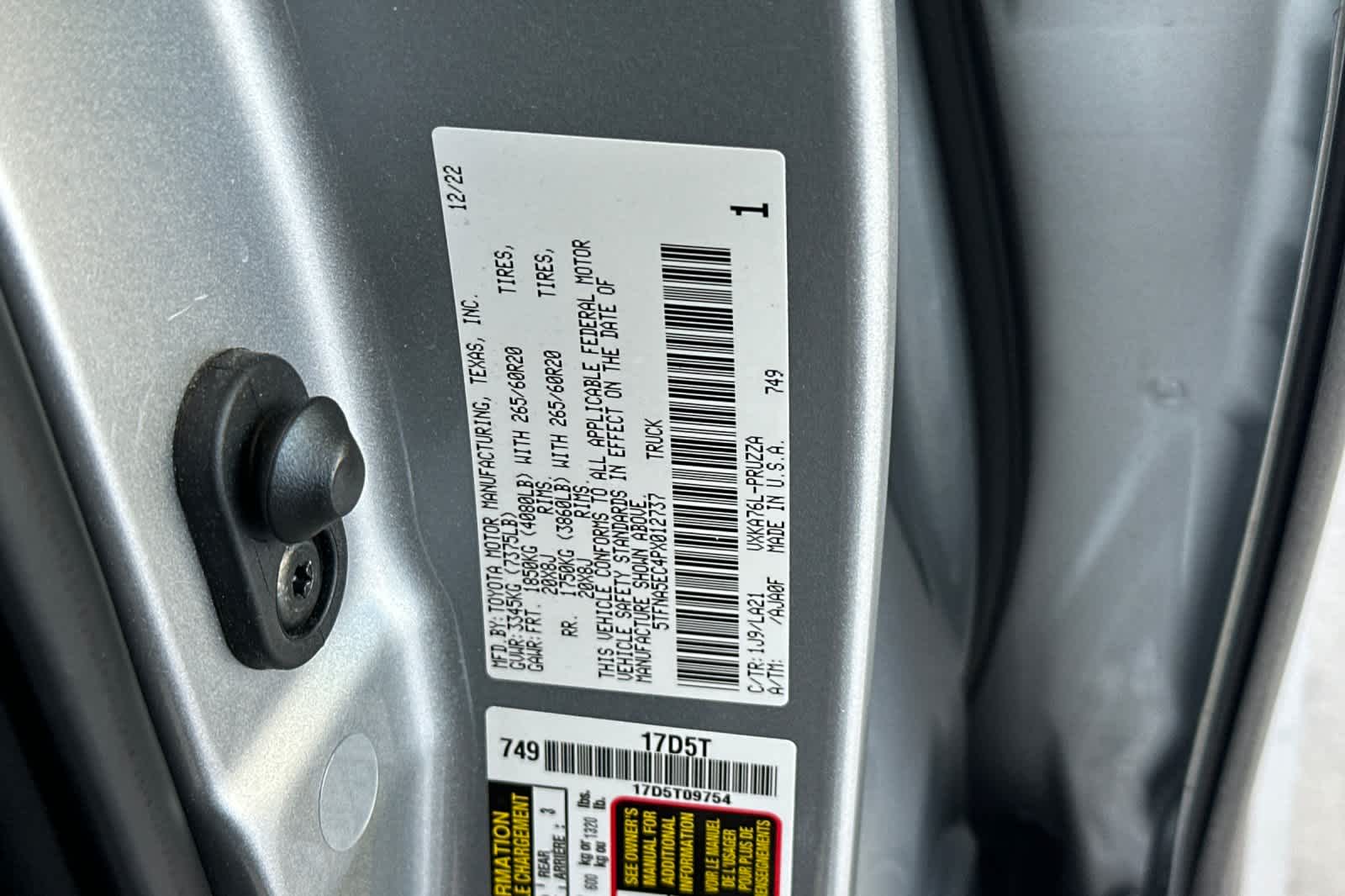 Thumbnail: 2023 Toyota Tundra - 33