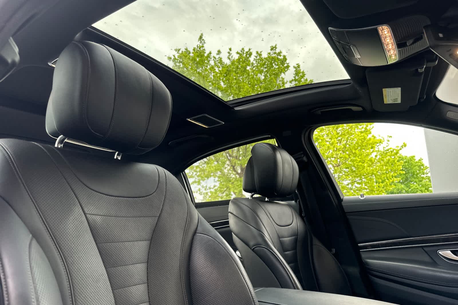 Thumbnail: 2019 Mercedes-Benz S-Class - 17