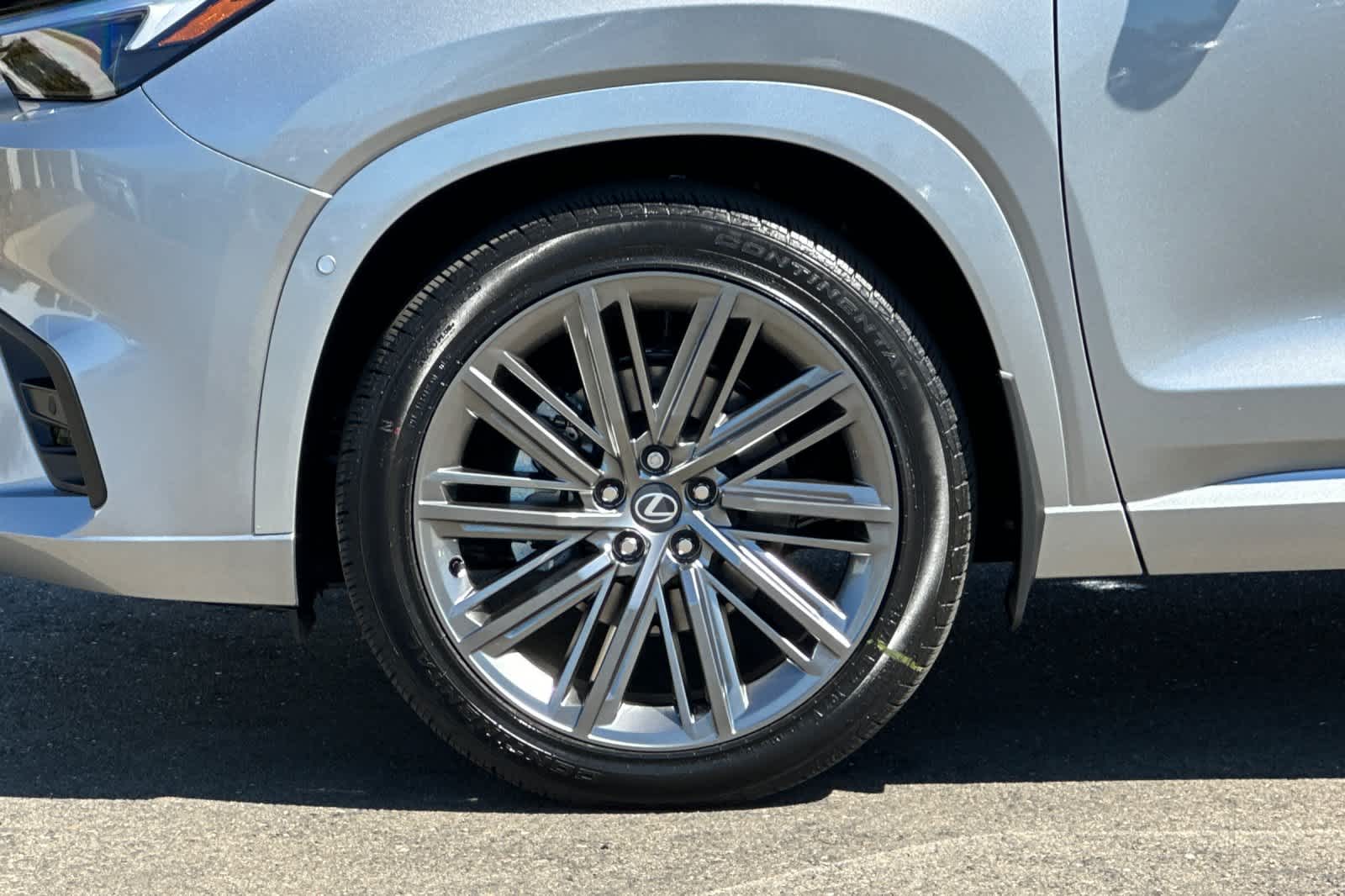 Thumbnail: 2026 Lexus TX - 32