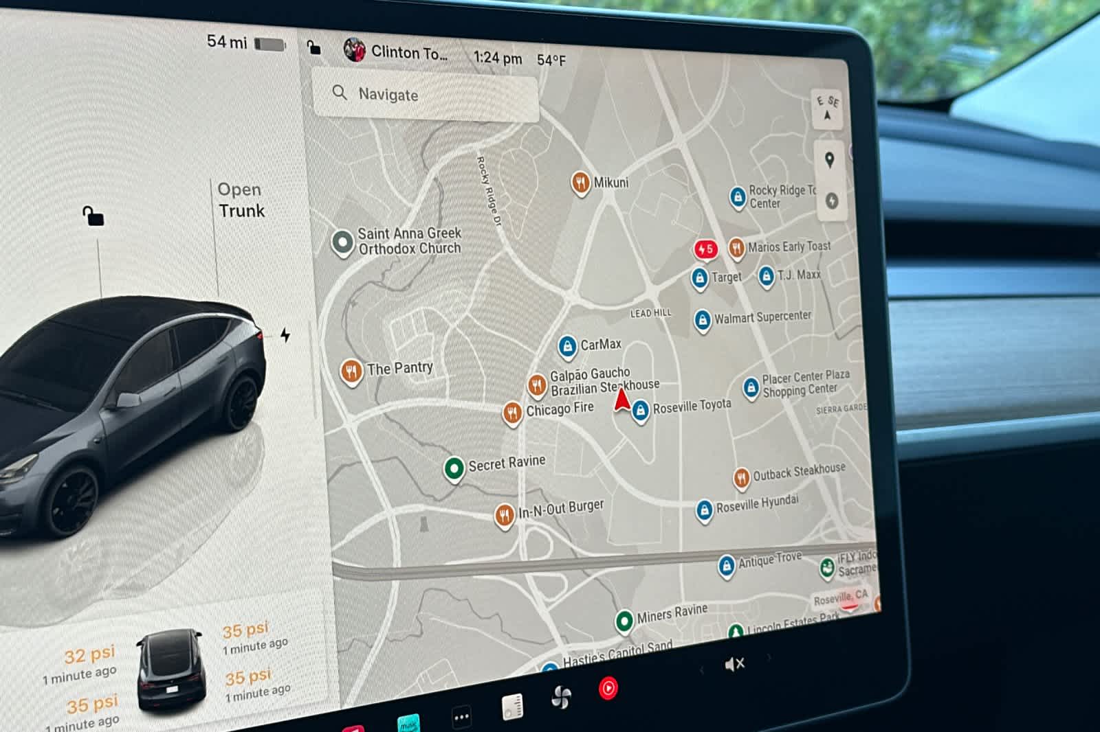 Thumbnail: 2022 Tesla Model Y - 21