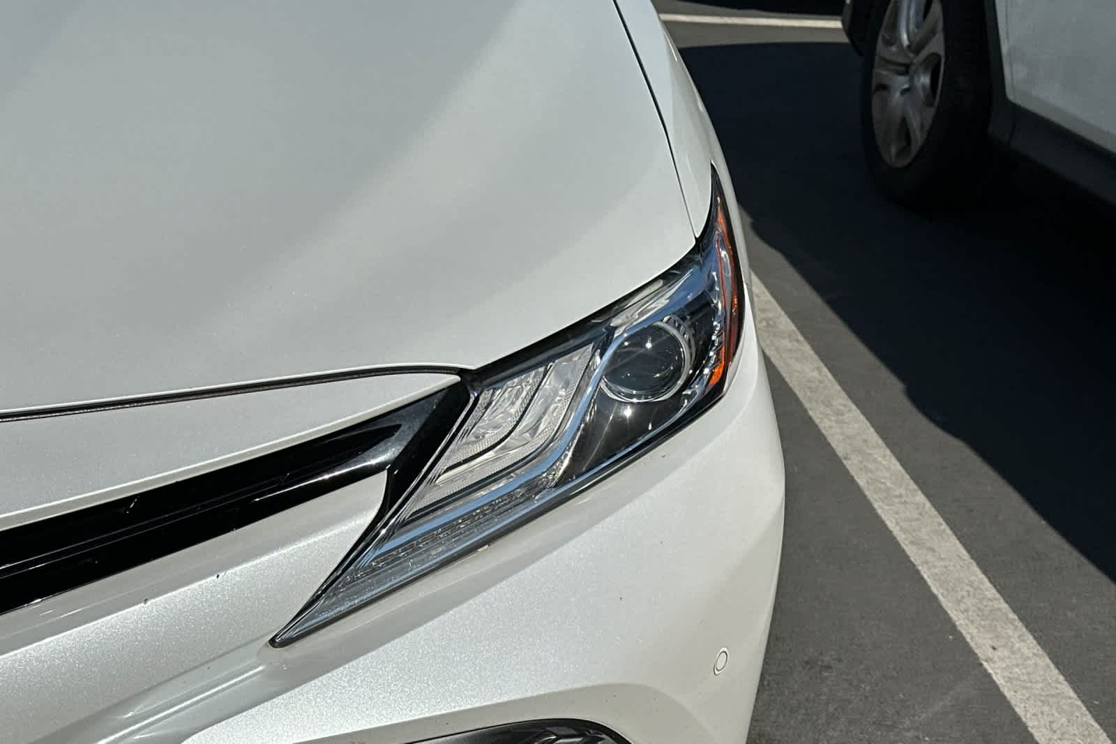 2018 Toyota Camry XLE 11
