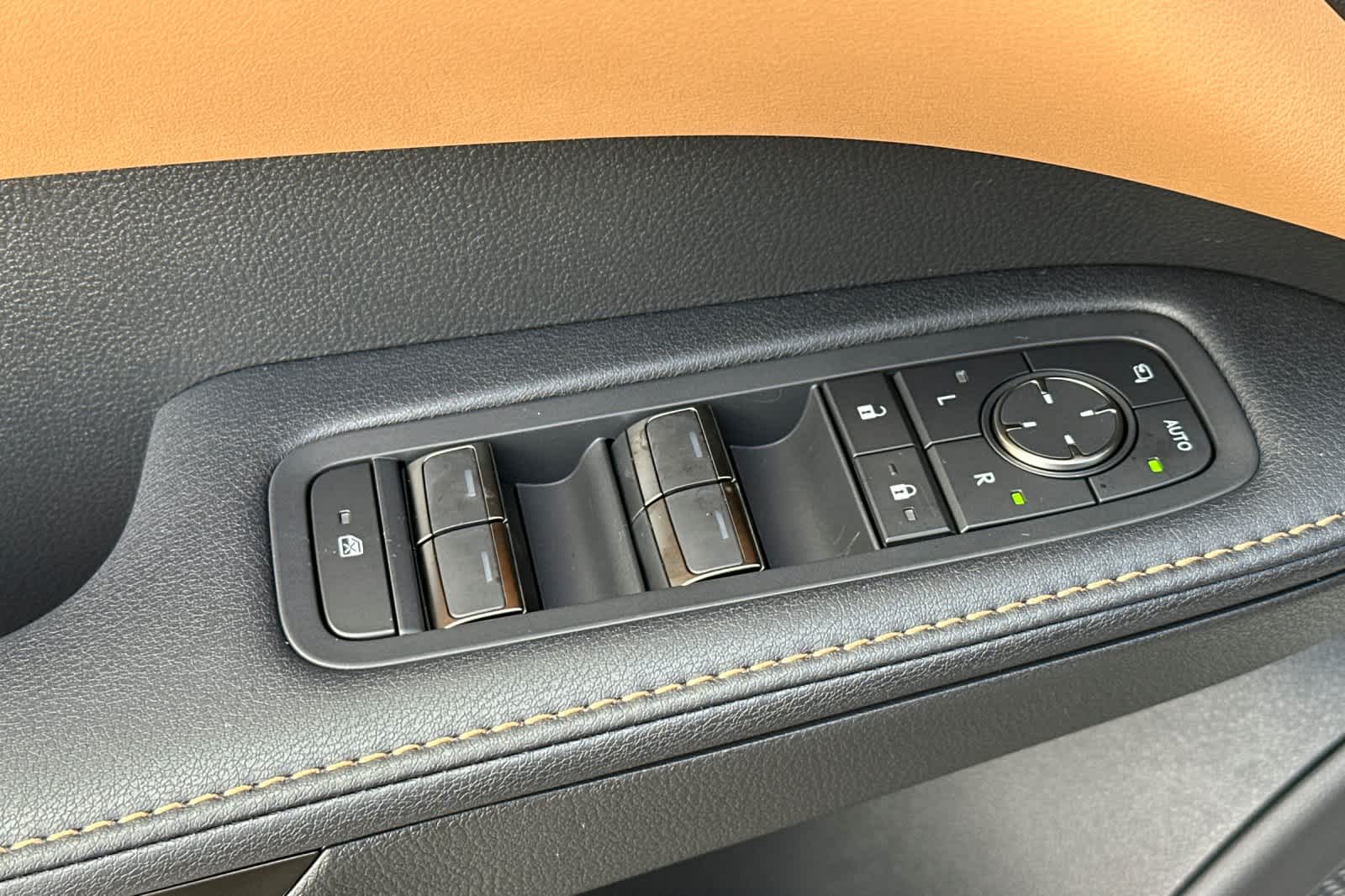 Thumbnail: 2026 Lexus RX - 13