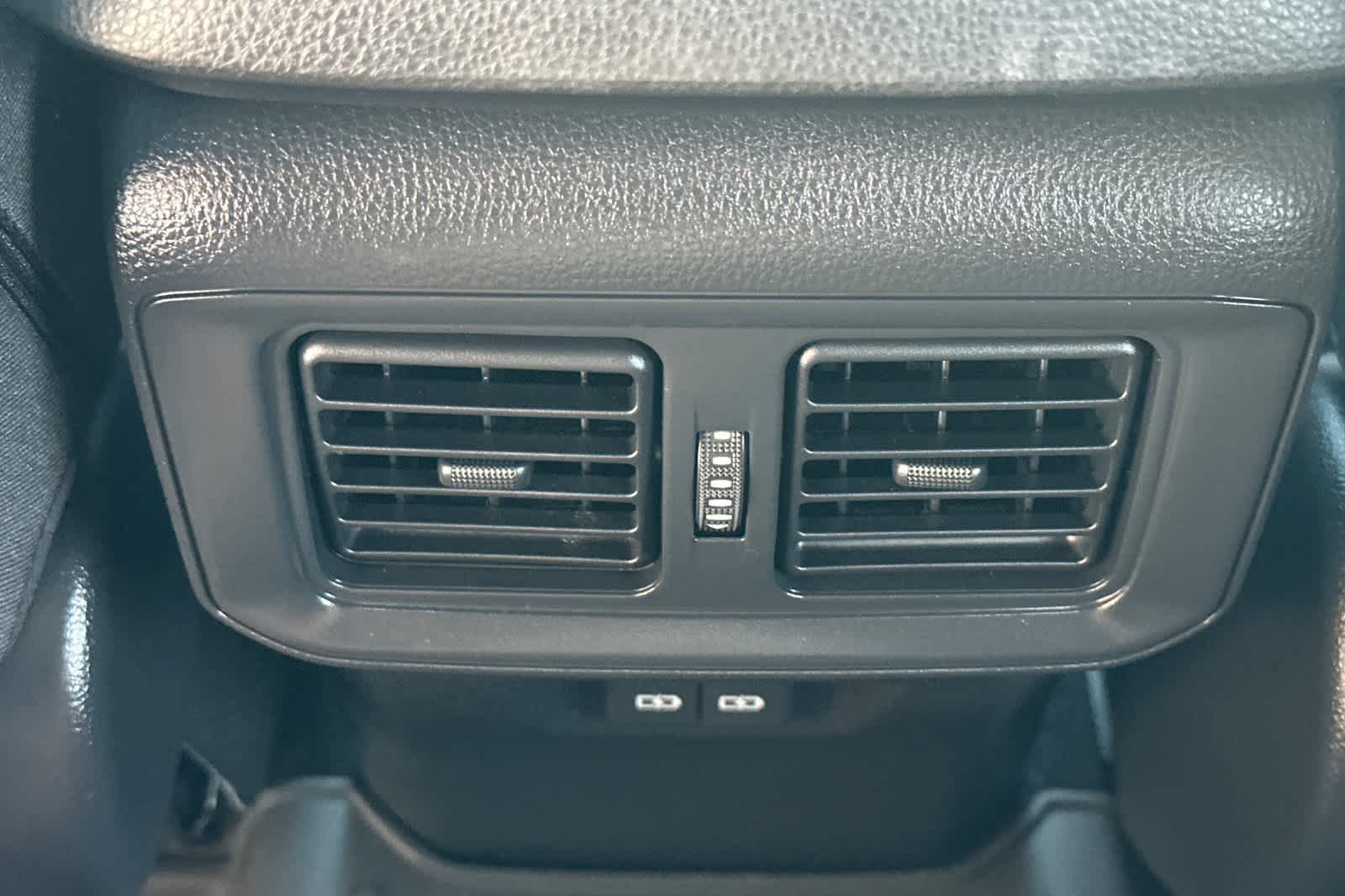 2023 Toyota RAV4 Prime SE 14