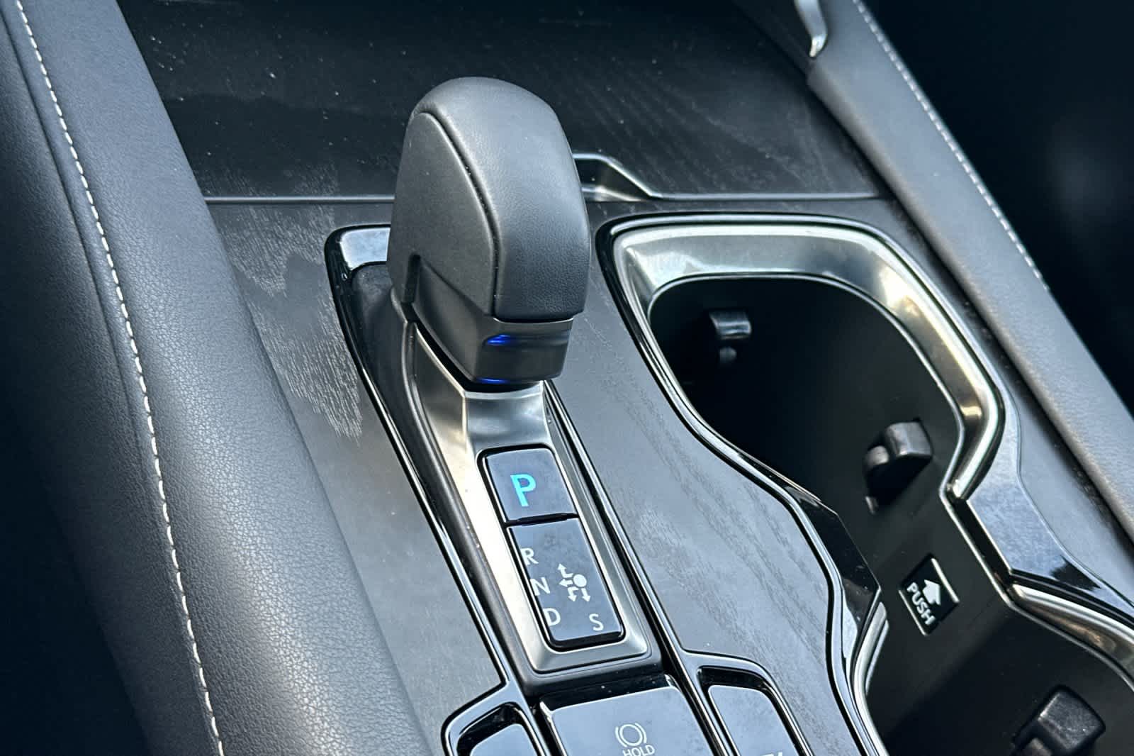 Thumbnail: 2025 Lexus RX - 24