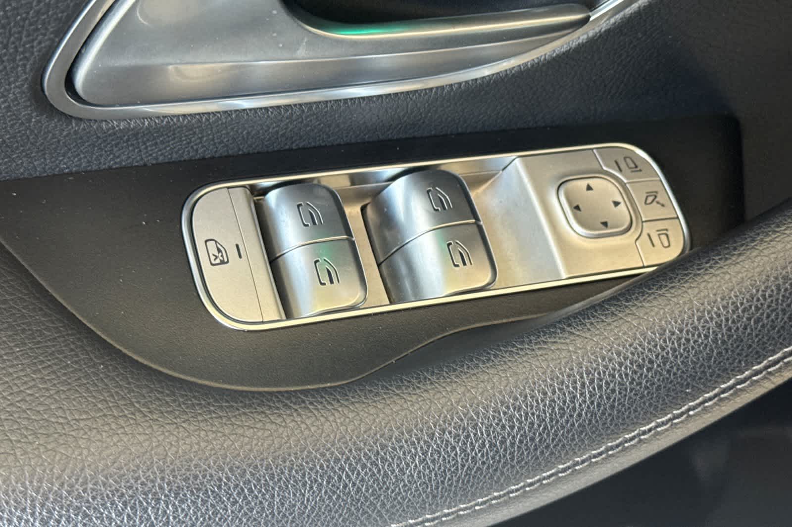 Thumbnail: 2021 Mercedes-Benz GLE - 13