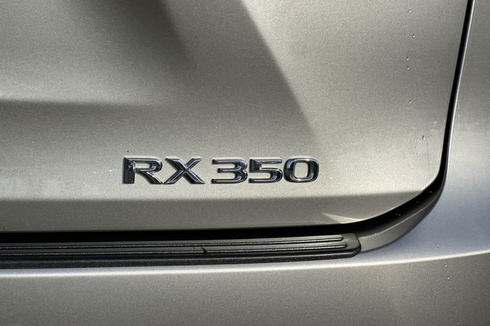 Thumbnail: 2022 Lexus RX - 33