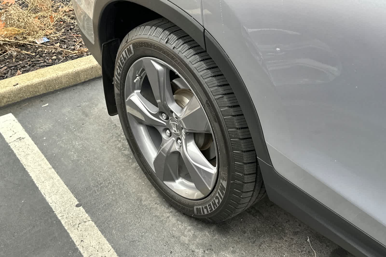 Thumbnail: 2019 Honda Passport - 14