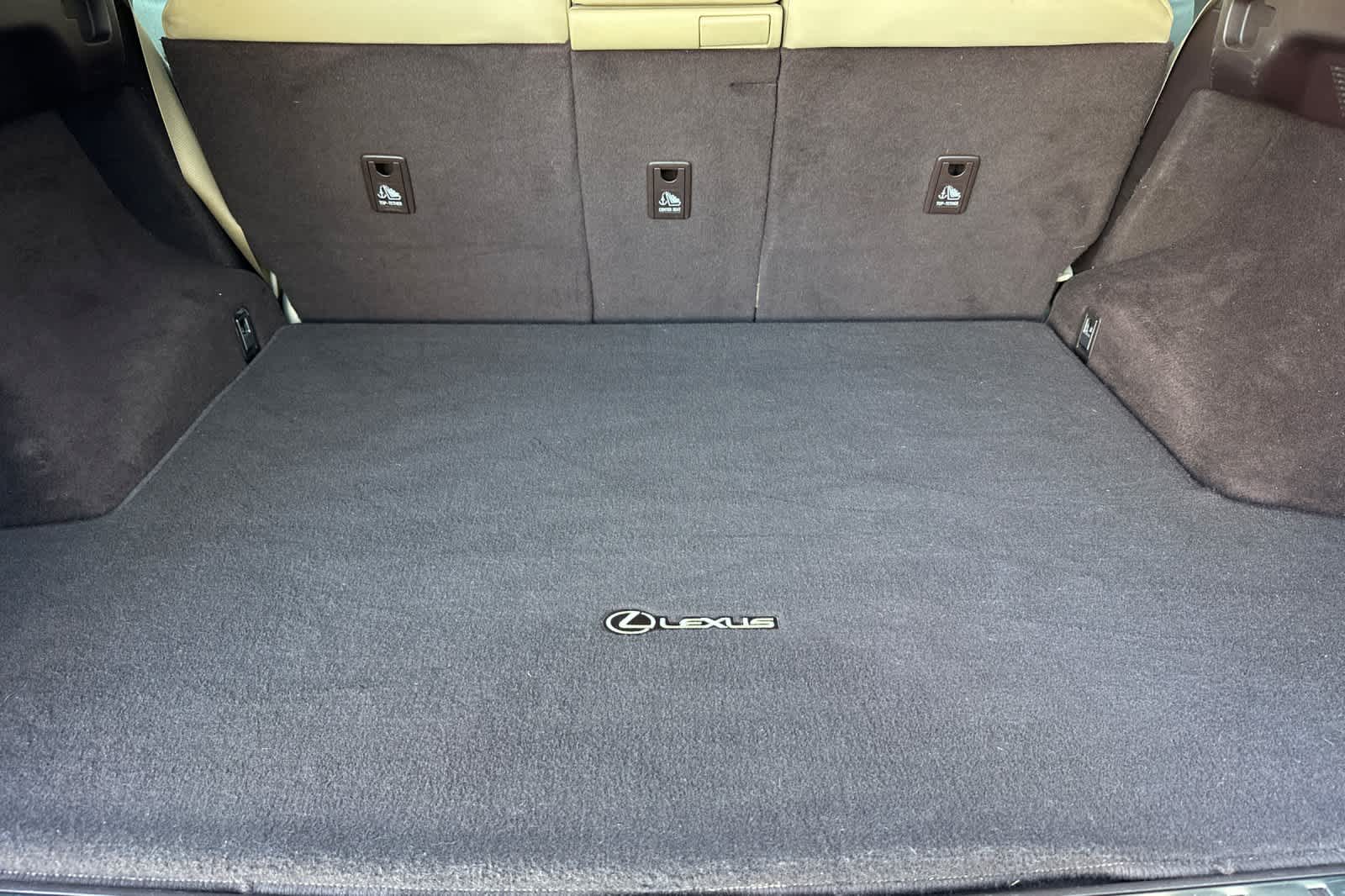 Thumbnail: 2017 Lexus RX - 16