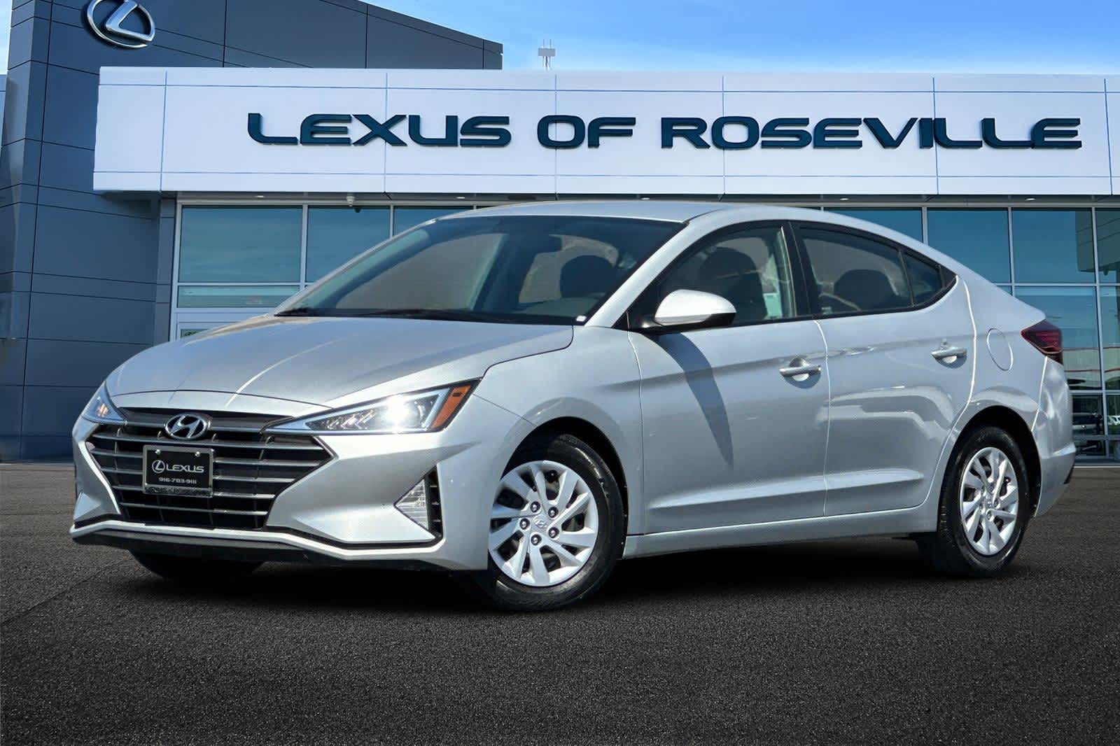 Thumbnail: 2019 Hyundai Elantra - 1
