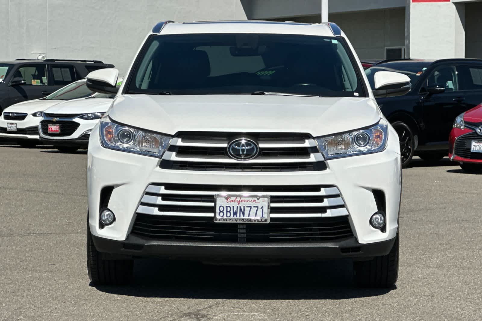 Thumbnail: 2018 Toyota Highlander - 10