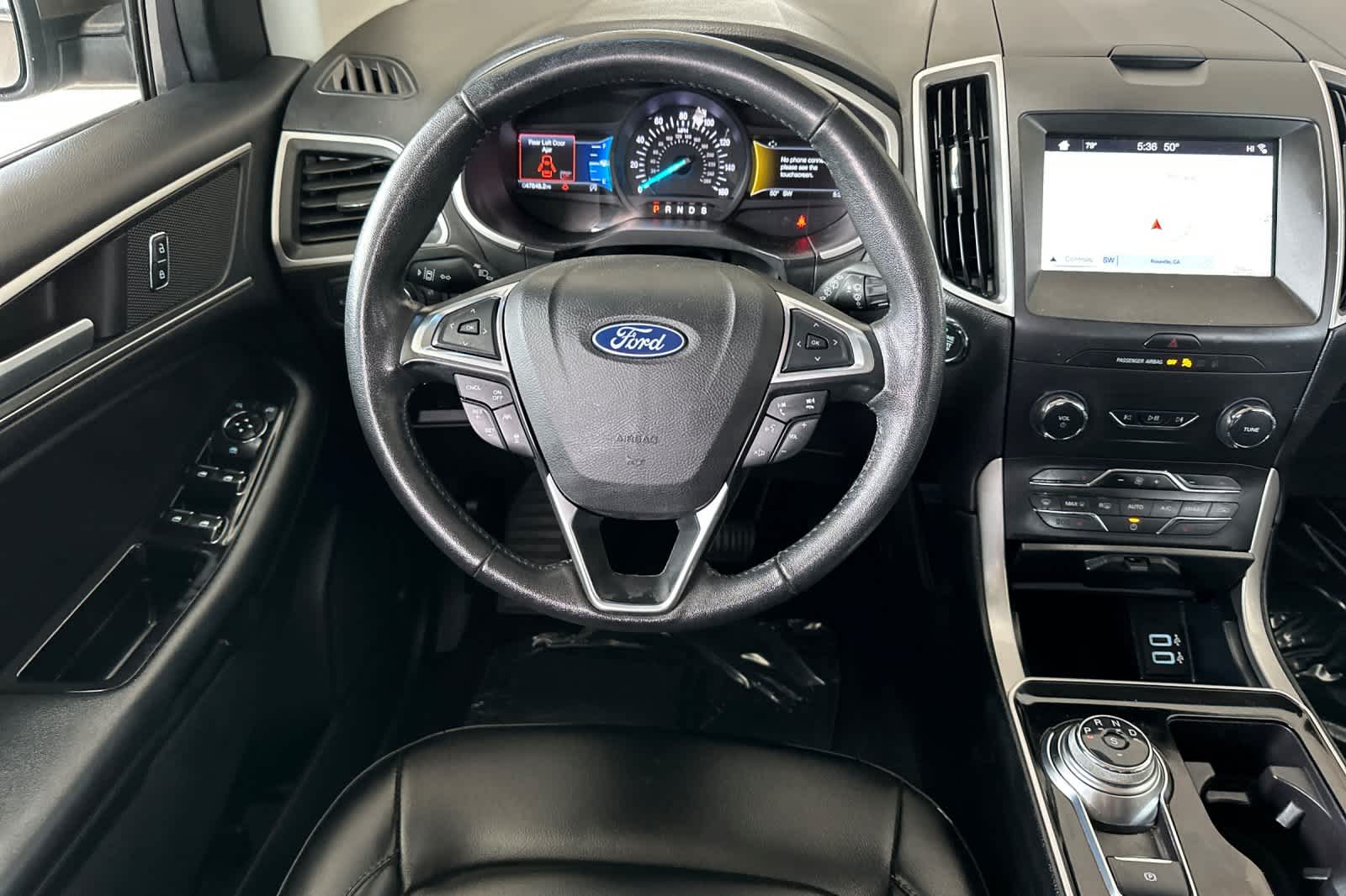 Thumbnail: 2019 Ford Edge - 15