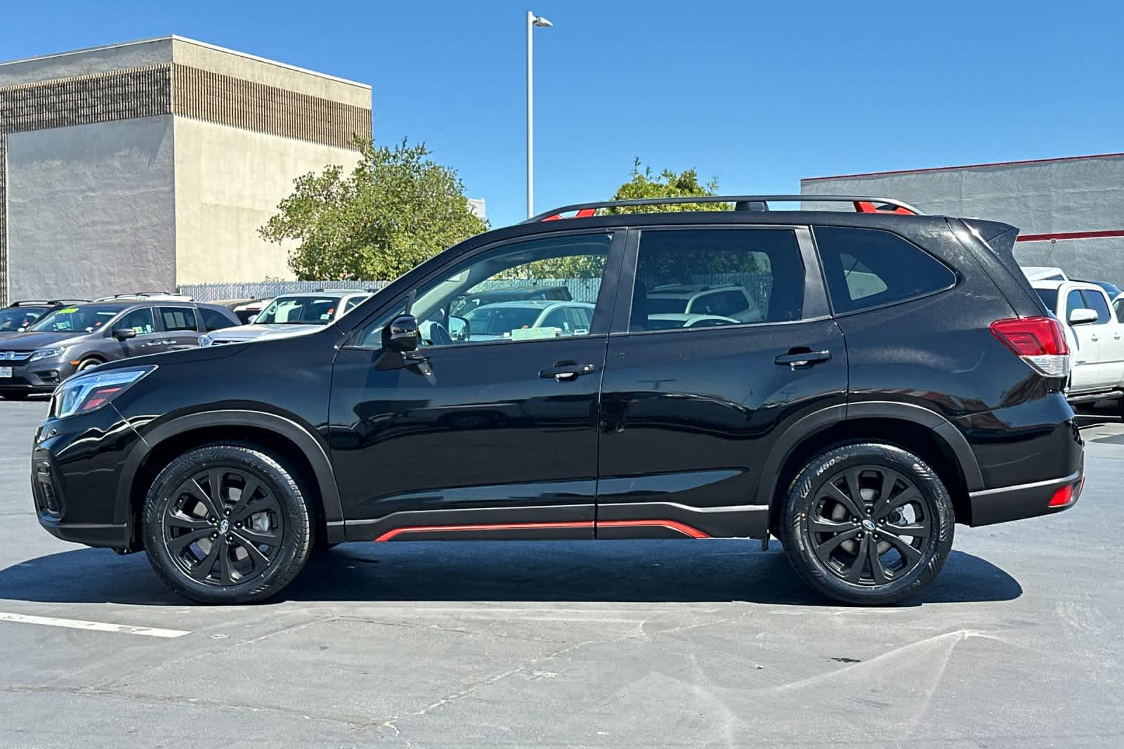 Thumbnail: 2020 Subaru Forester - 9