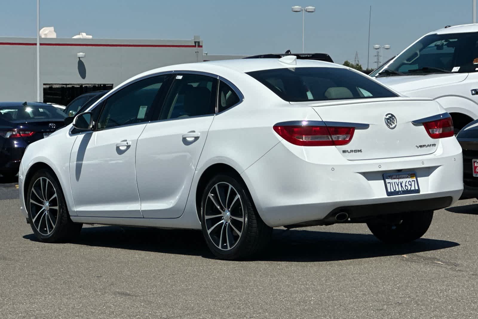 Thumbnail: 2017 Buick Verano - 7