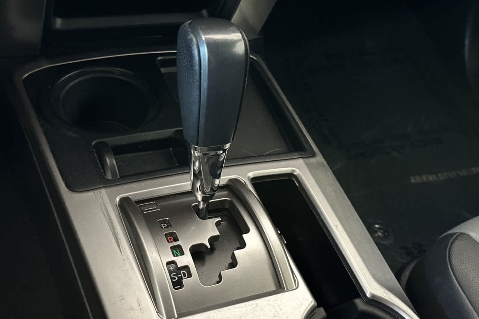 Thumbnail: 2019 Toyota 4Runner - 23