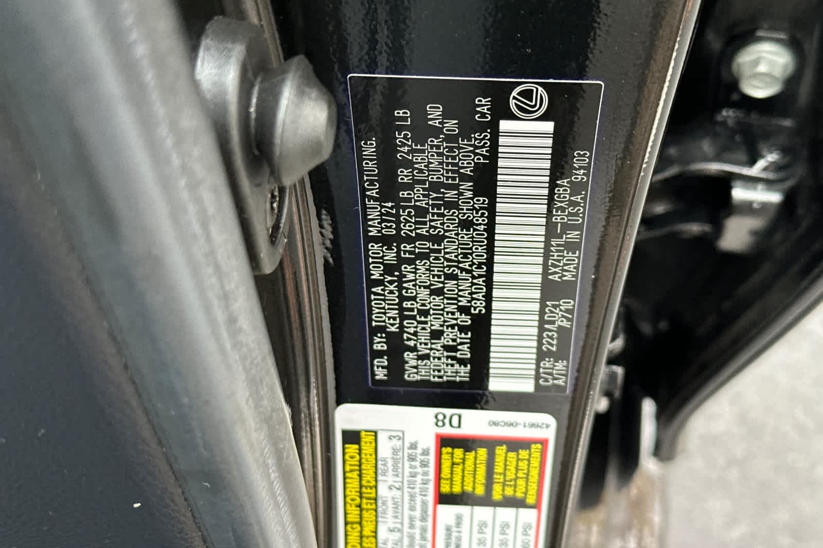 Thumbnail: 2024 Lexus ES - 33