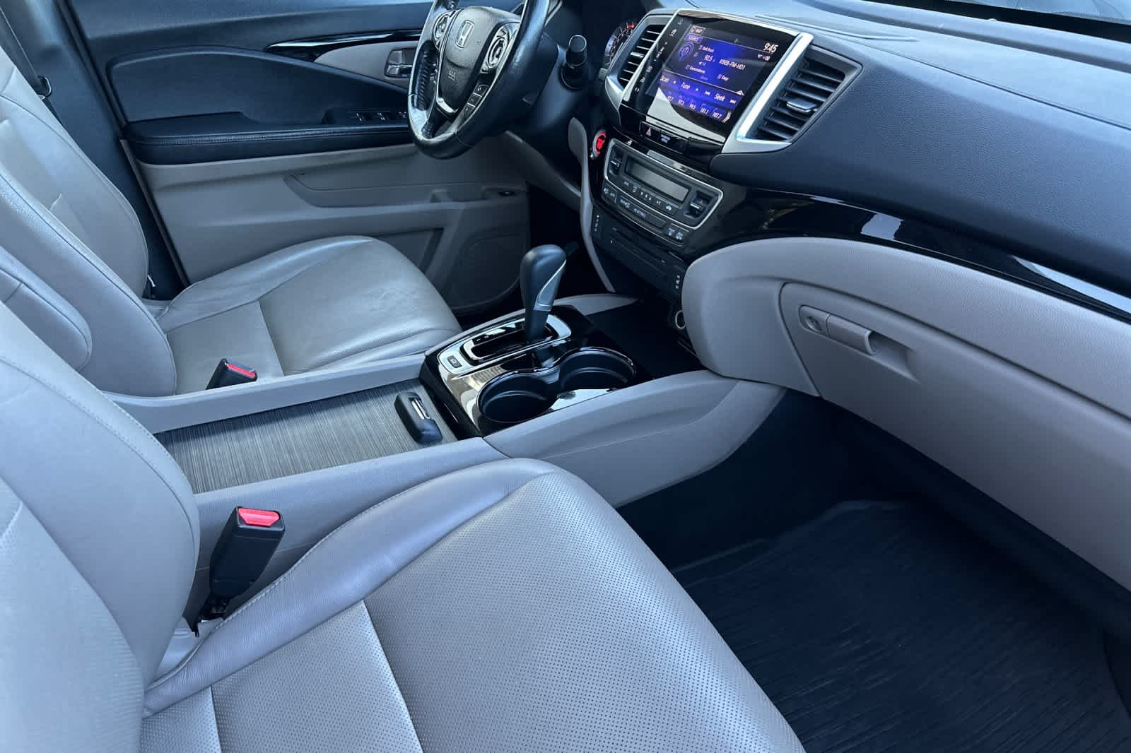 Thumbnail: 2018 Honda Ridgeline - 16