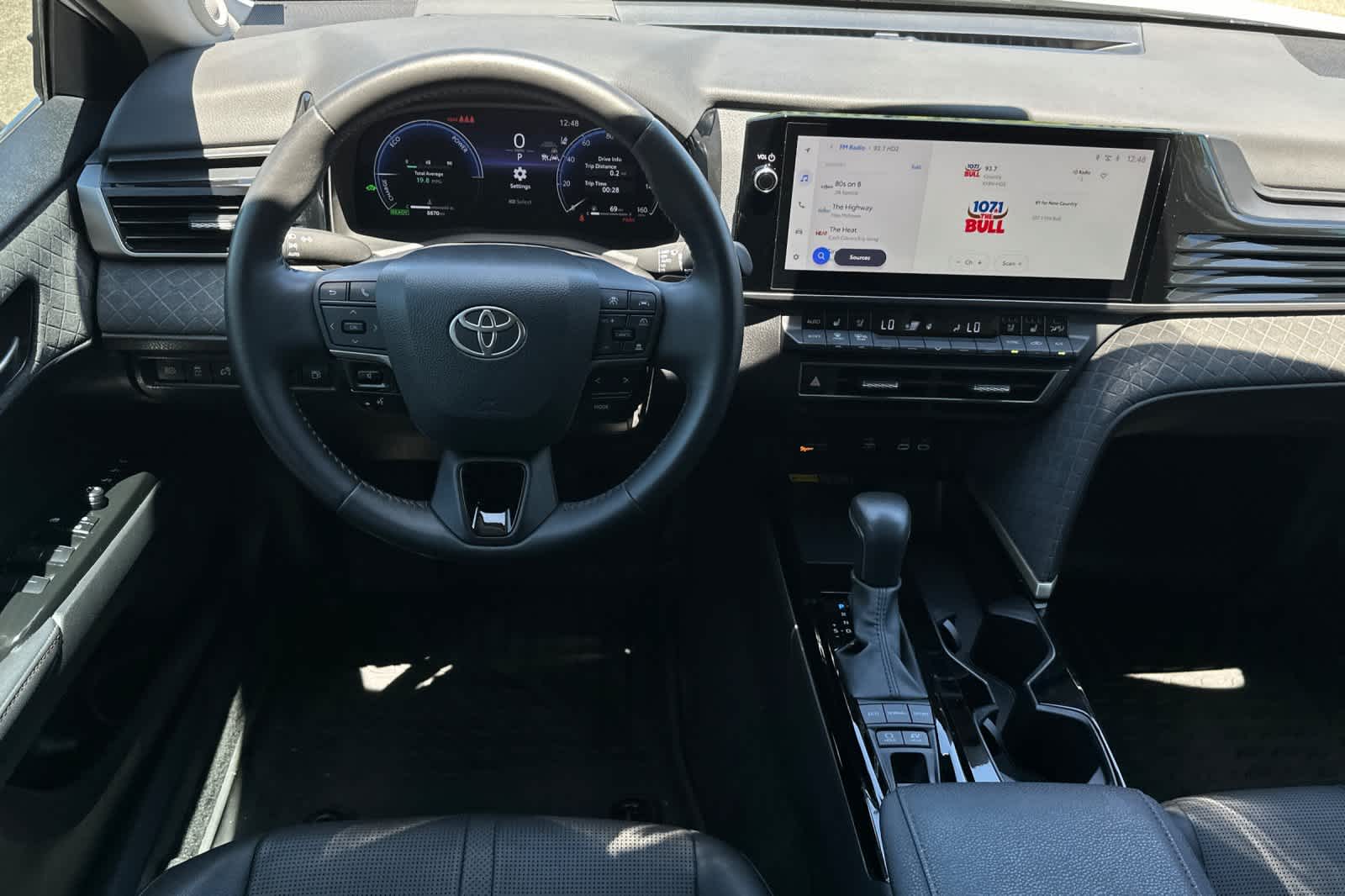 Thumbnail: 2025 Toyota Camry - 14