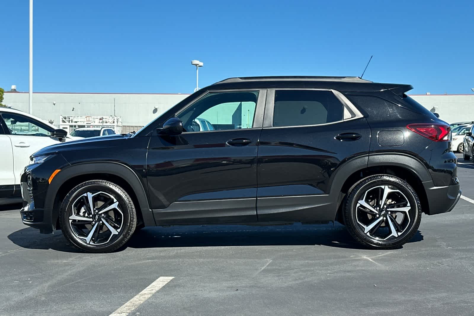 Thumbnail: 2021 Chevrolet TrailBlazer - 9