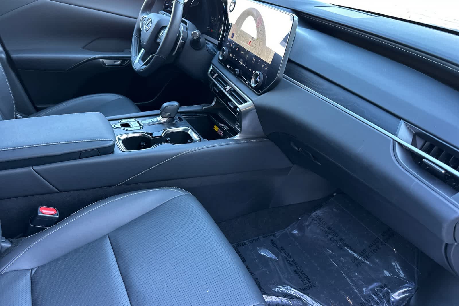 Thumbnail: 2025 Lexus RX - 17