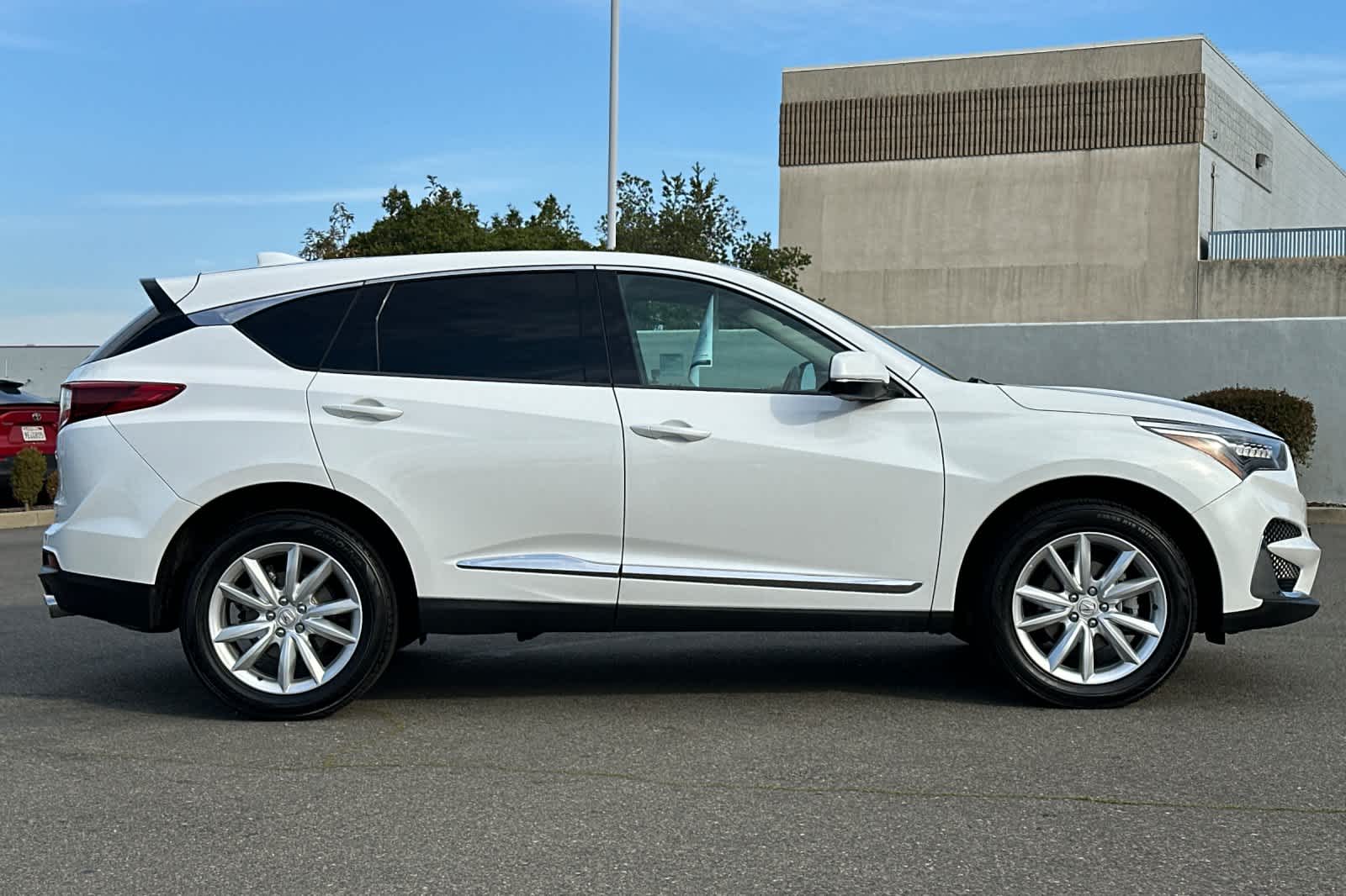 Thumbnail: 2021 Acura RDX - 6