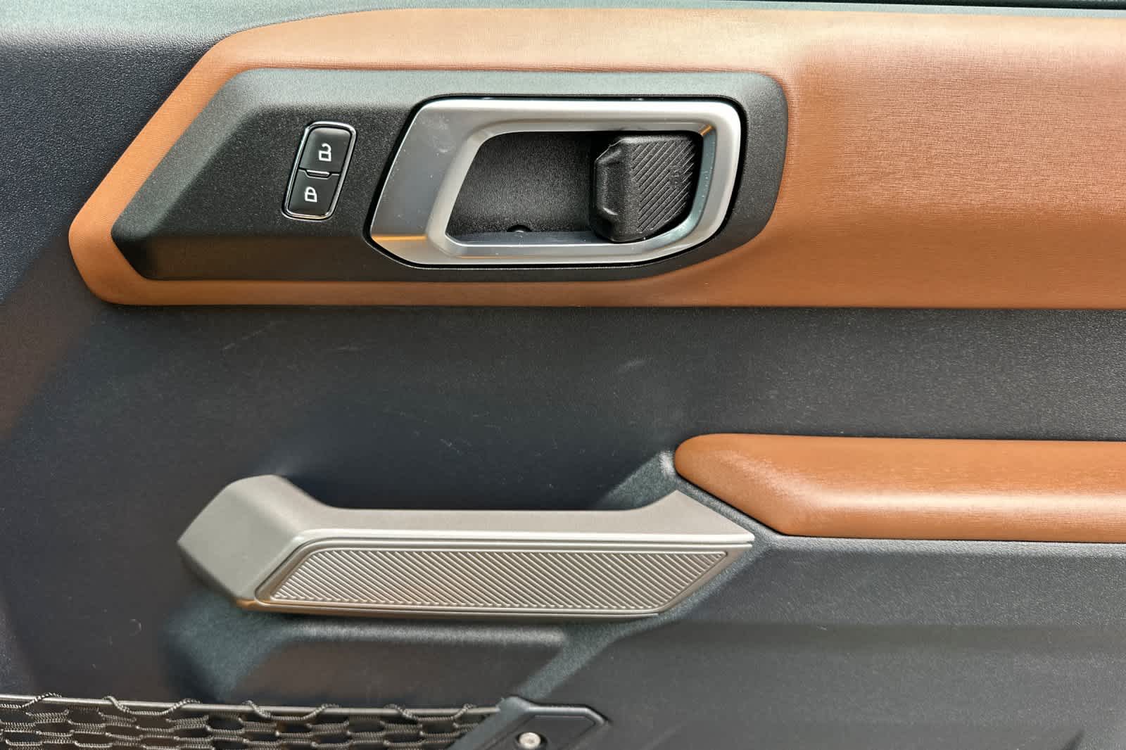 Thumbnail: 2022 Ford Bronco - 18