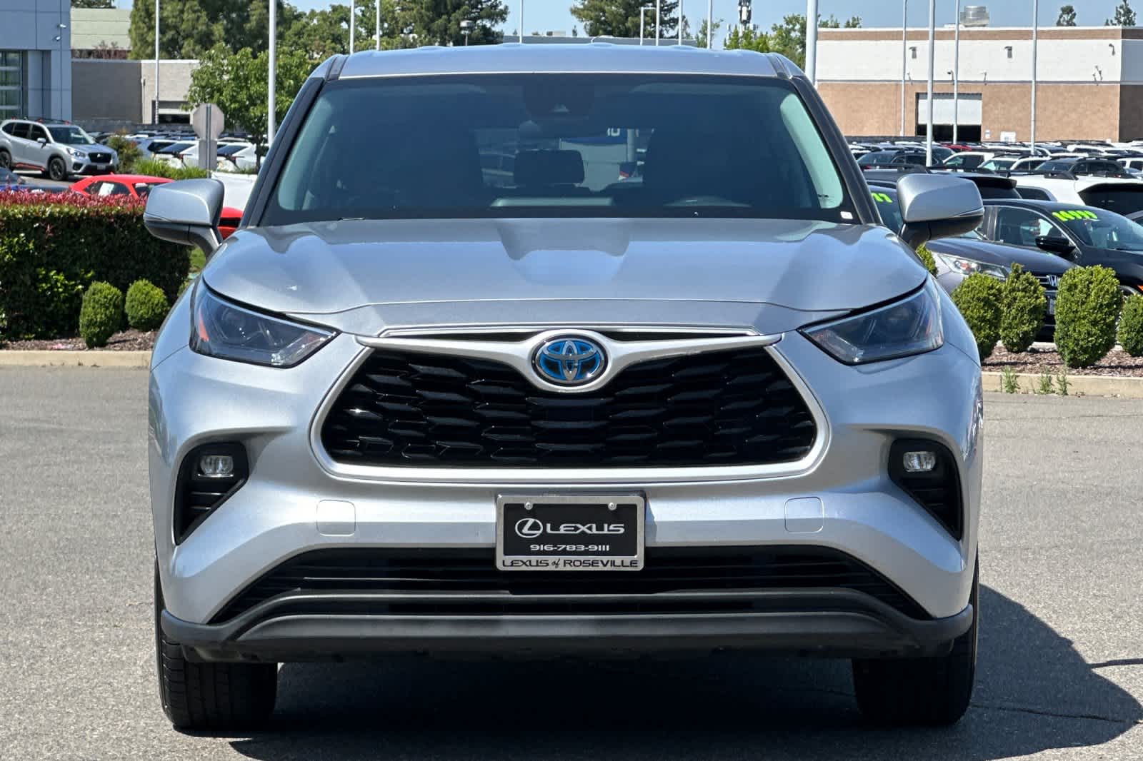 Thumbnail: 2022 Toyota Highlander - 10