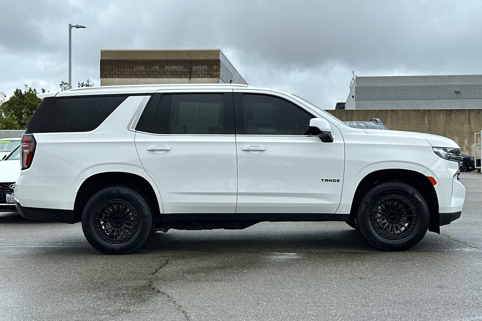 Thumbnail: 2021 Chevrolet Tahoe - 6