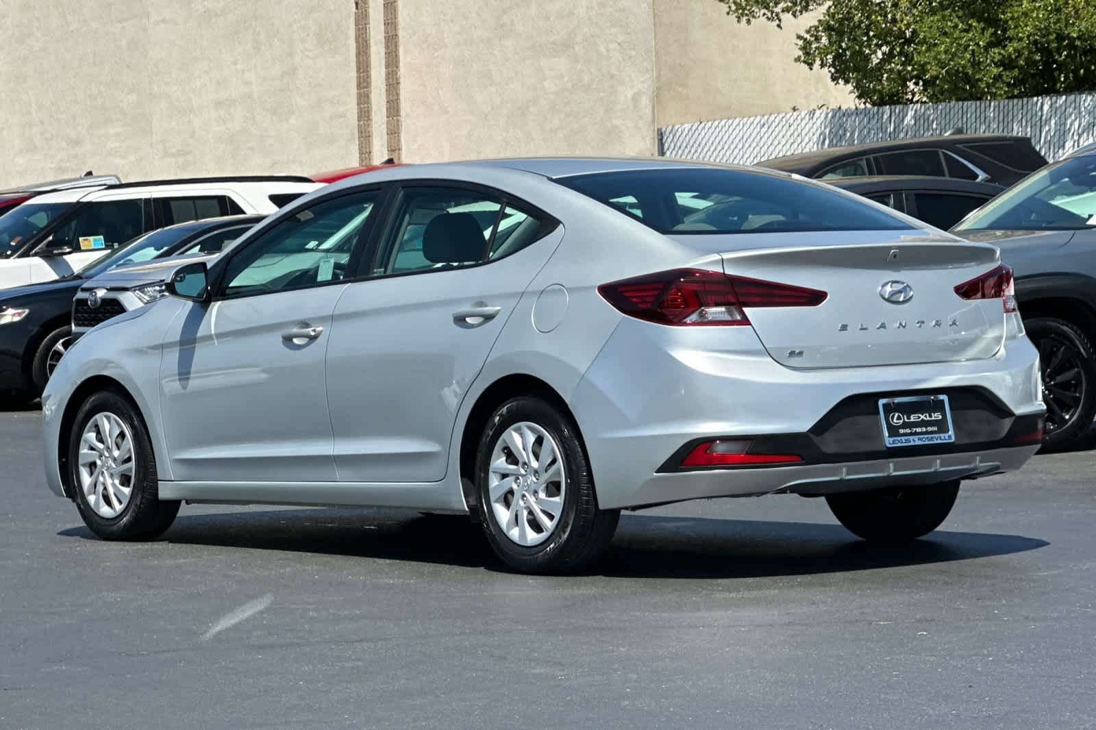 Thumbnail: 2019 Hyundai Elantra - 7