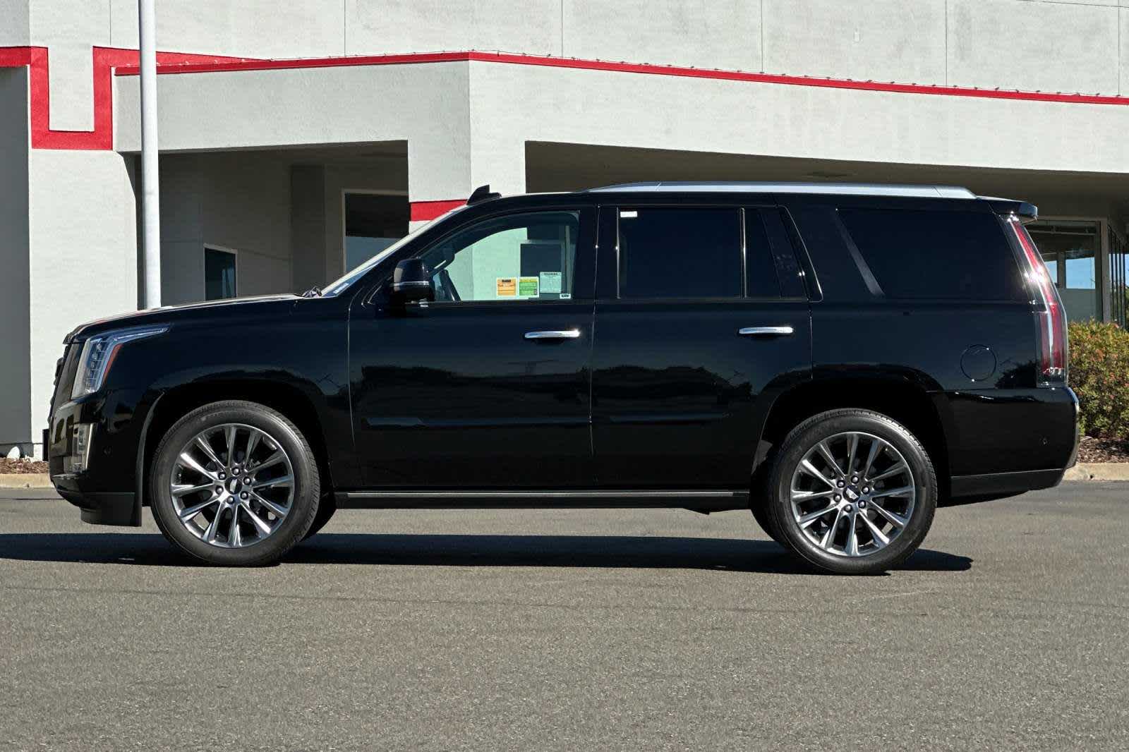 2019 Cadillac Escalade Premium Luxury 9