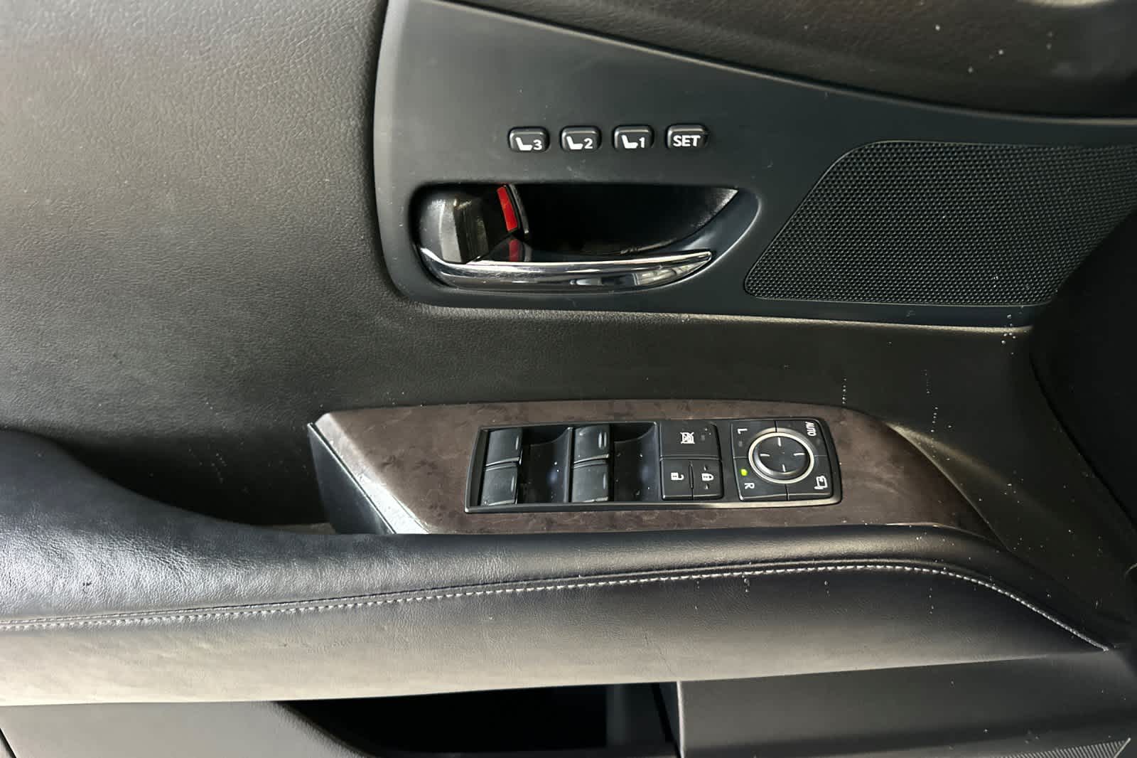 Thumbnail: 2013 Lexus RX - 12