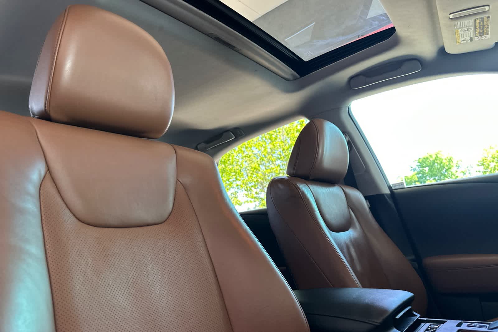 Thumbnail: 2015 Lexus RX - 18