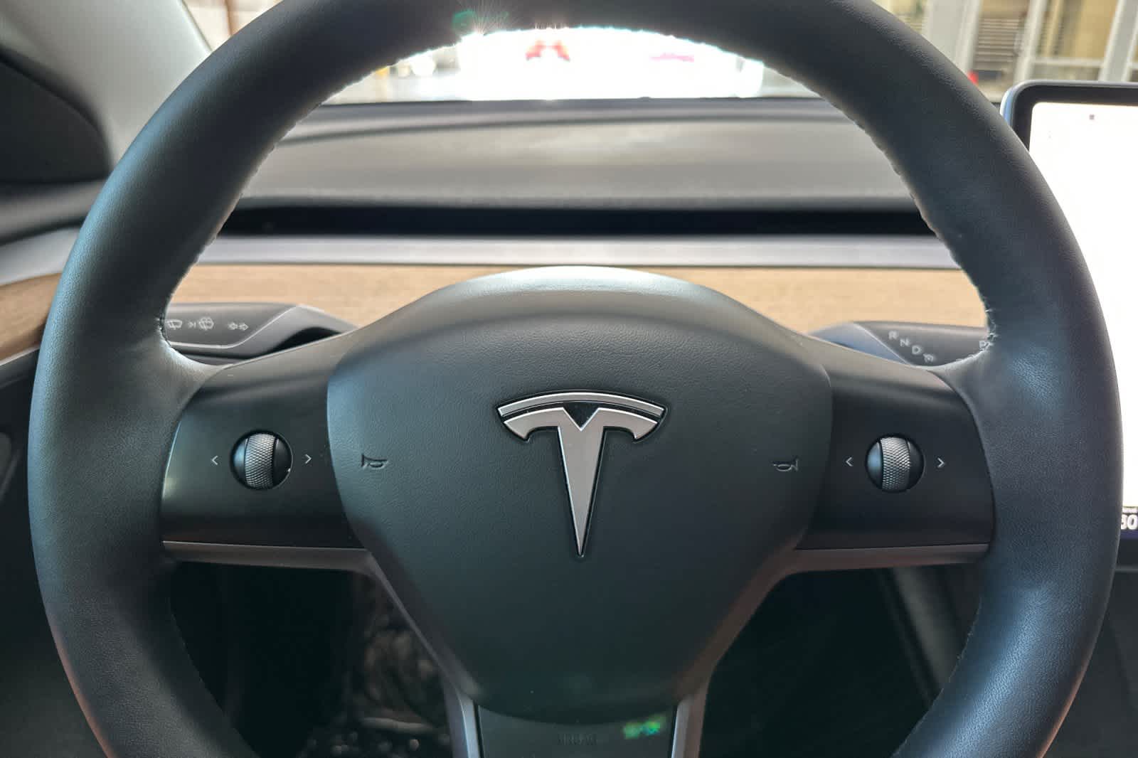 Thumbnail: 2023 Tesla Model 3 - 24