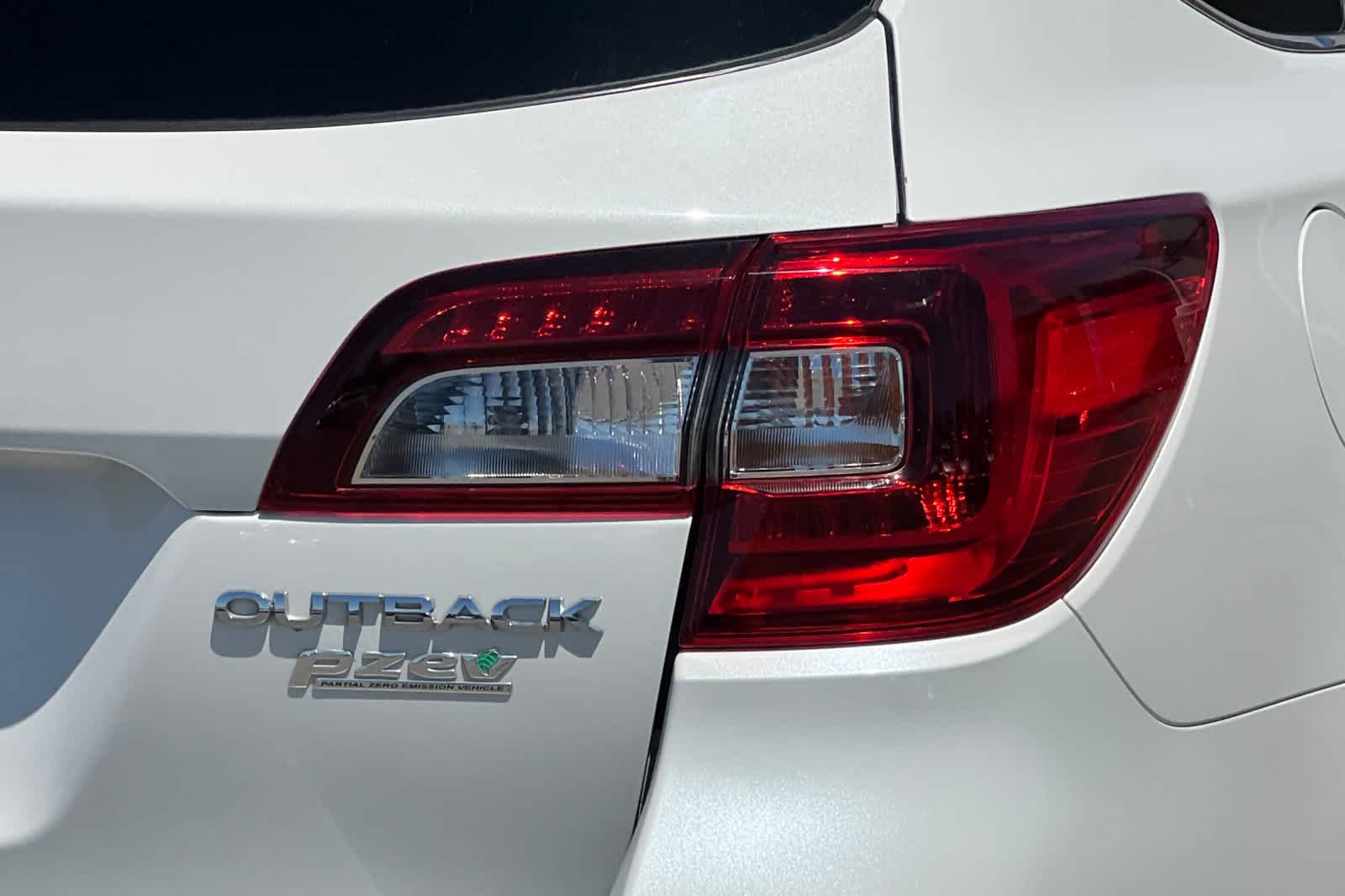Thumbnail: 2017 Subaru Outback - 34